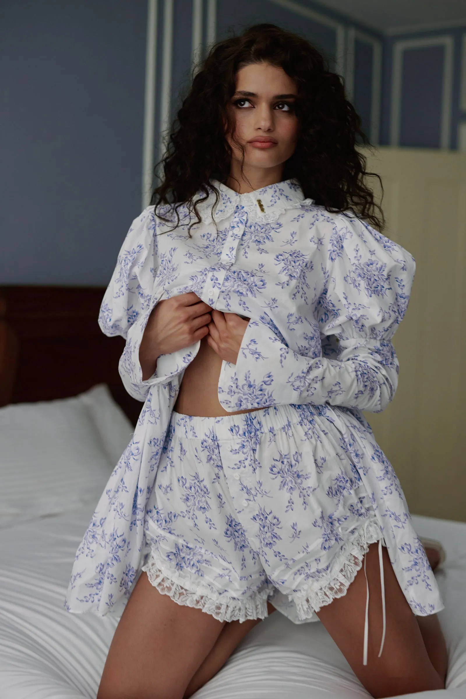 The Bed & Breakfast Time Travelers Lounge Set sold by Selkie product image thumbnail 2