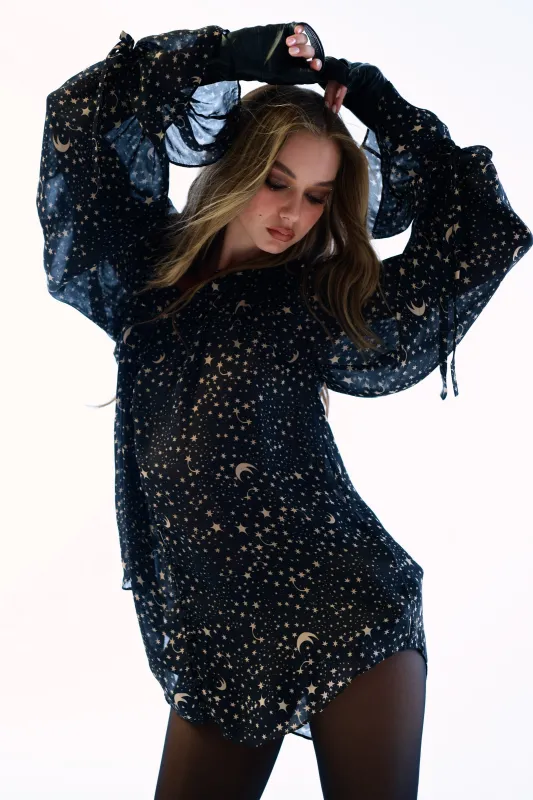 The Galileo Shakespeare Blouse sold by Selkie