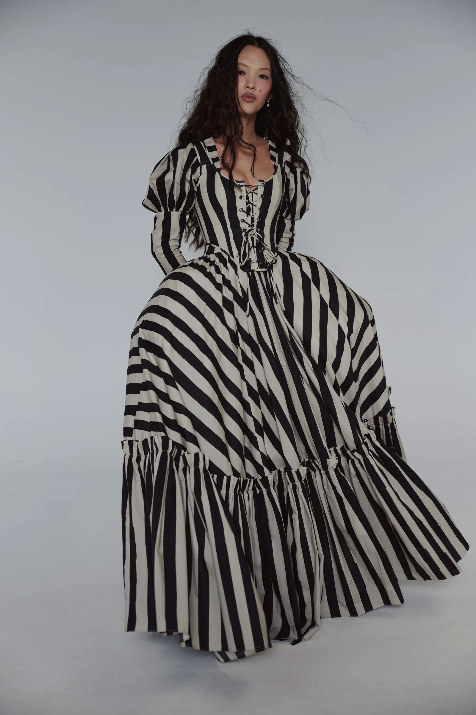 The Buccaneer Astronomers Gown sold by Selkie product image thumbnail 2