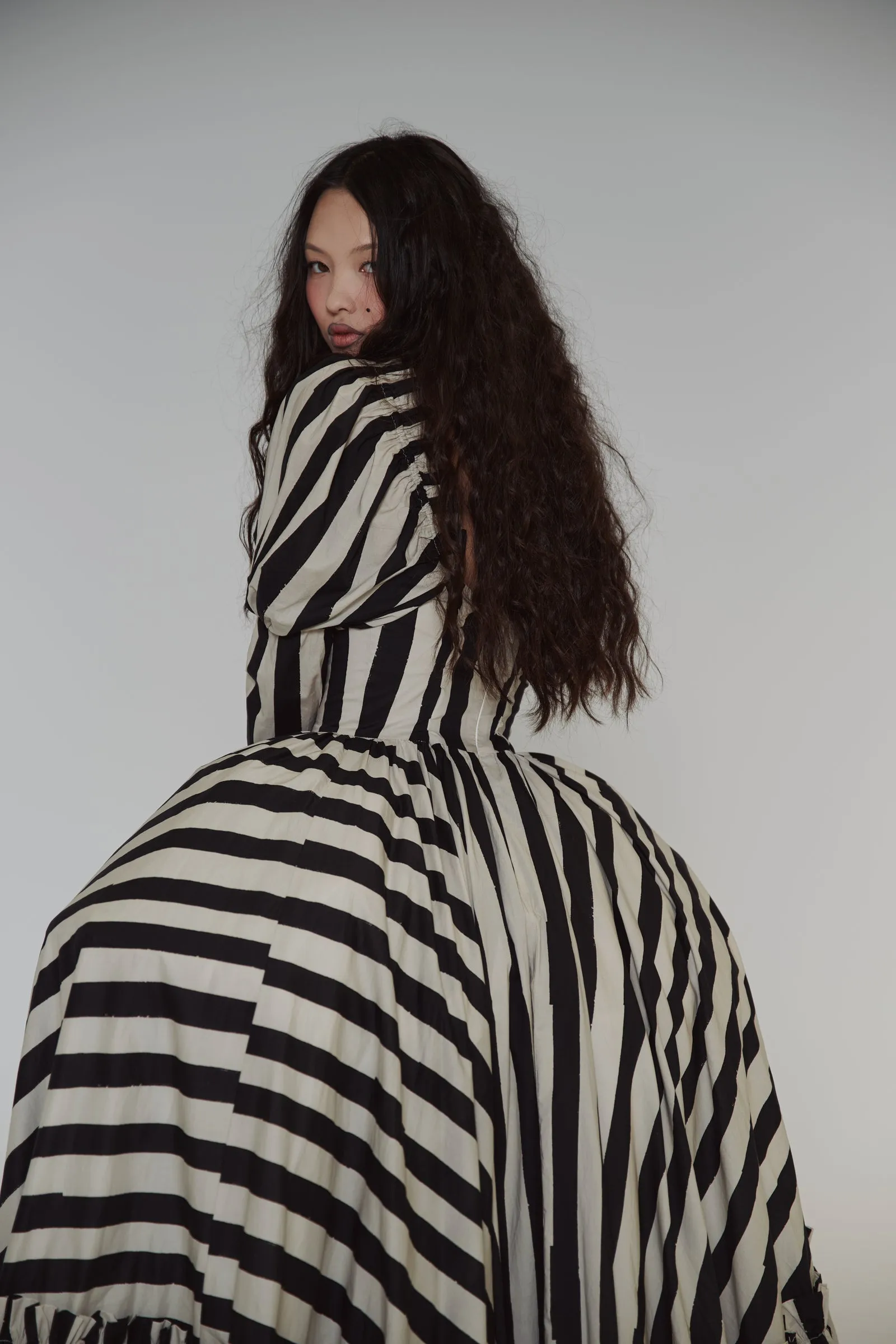 The Buccaneer Astronomers Gown sold by Selkie product image thumbnail 5