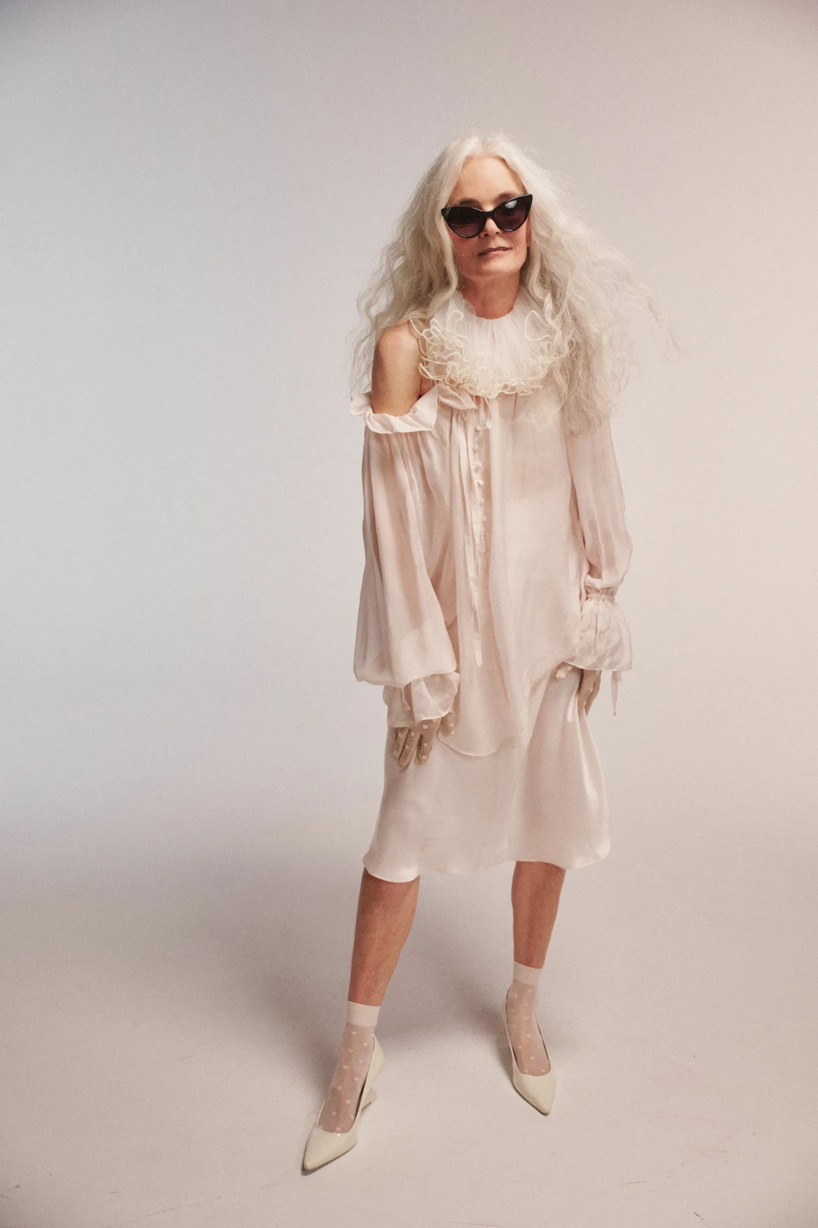 The Silk Blush Shakespeare Blouse sold by Selkie product image thumbnail 2