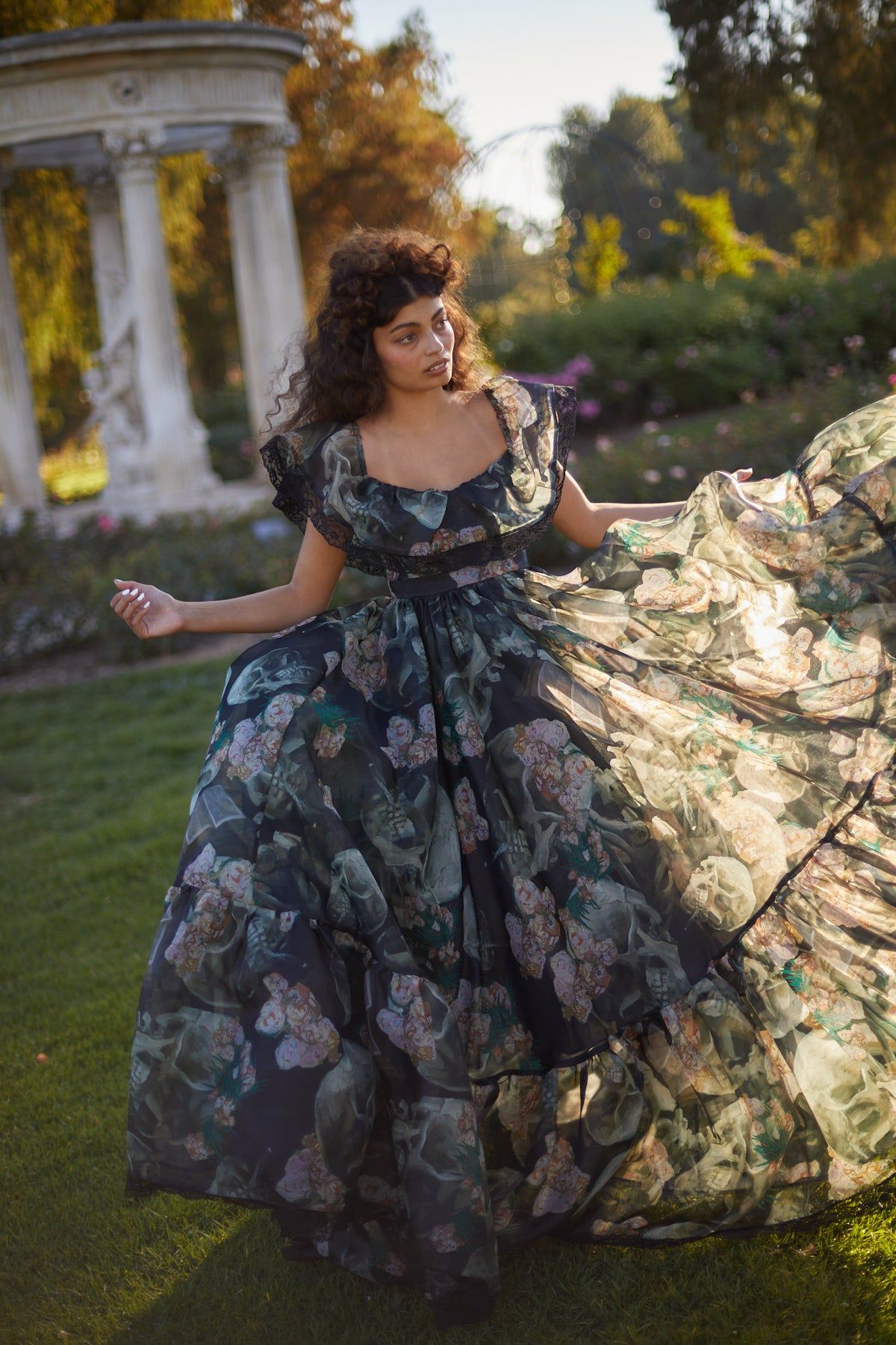 The Skull of a Skeleton Romance Novel sold by Selkie product image thumbnail 3