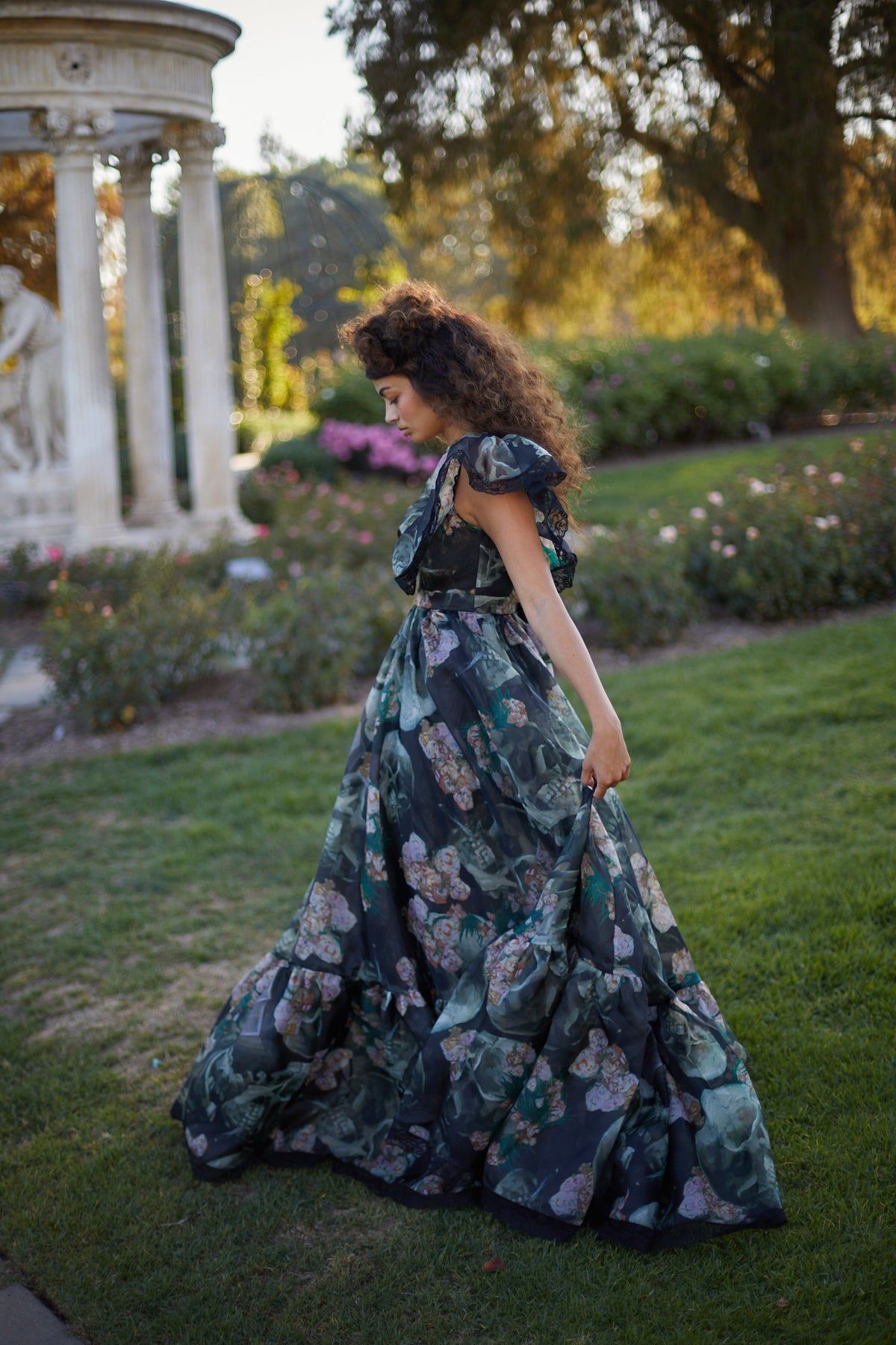 The Skull of a Skeleton Romance Novel sold by Selkie product image thumbnail 2