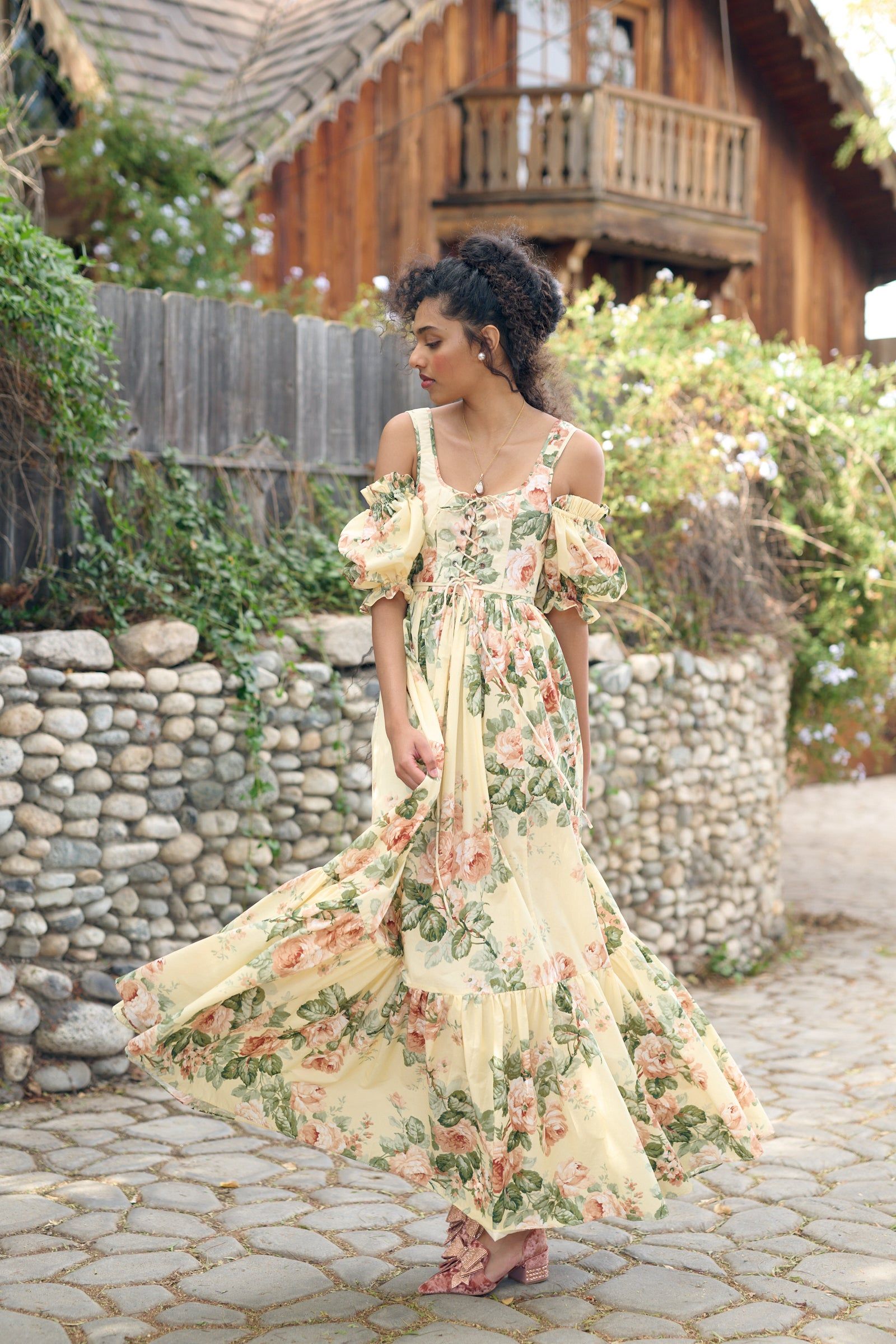 The Butter Rose Soft Corset sold by Selkie product image thumbnail 3