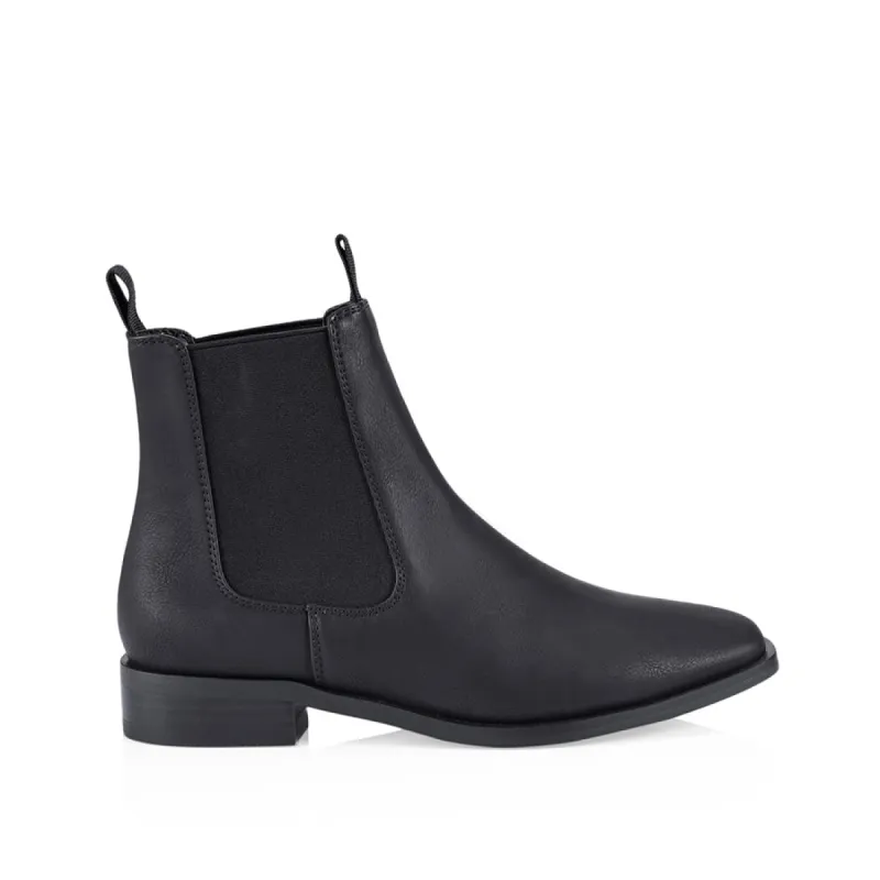 Harper Chelsea Boots - Black Softee sold by Verali