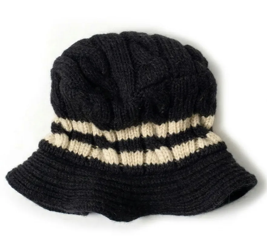 Meon Cricket Bucket - Black made by Black