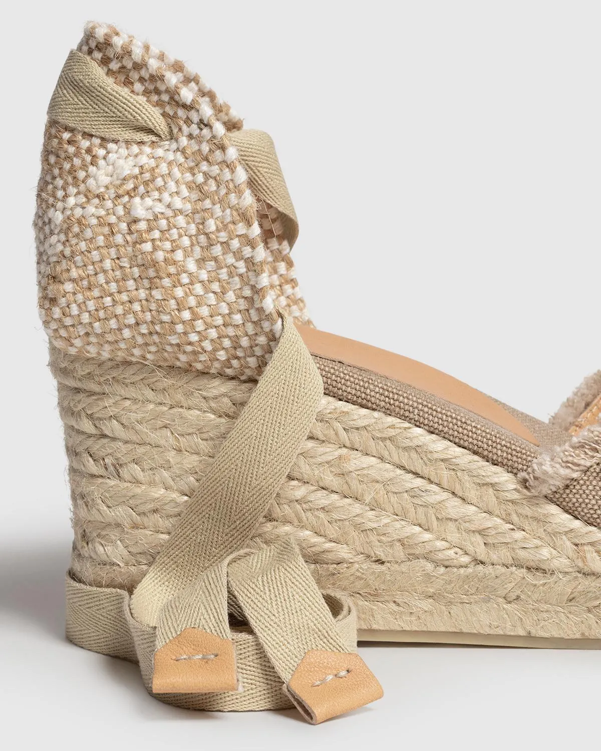 BLUMA/6/002 sold by Castaner product image thumbnail 3