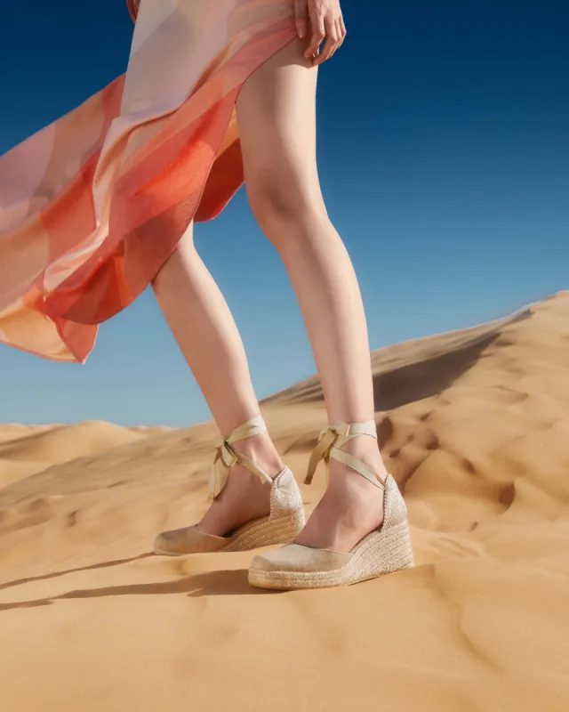 TINA/002 sold by Castaner