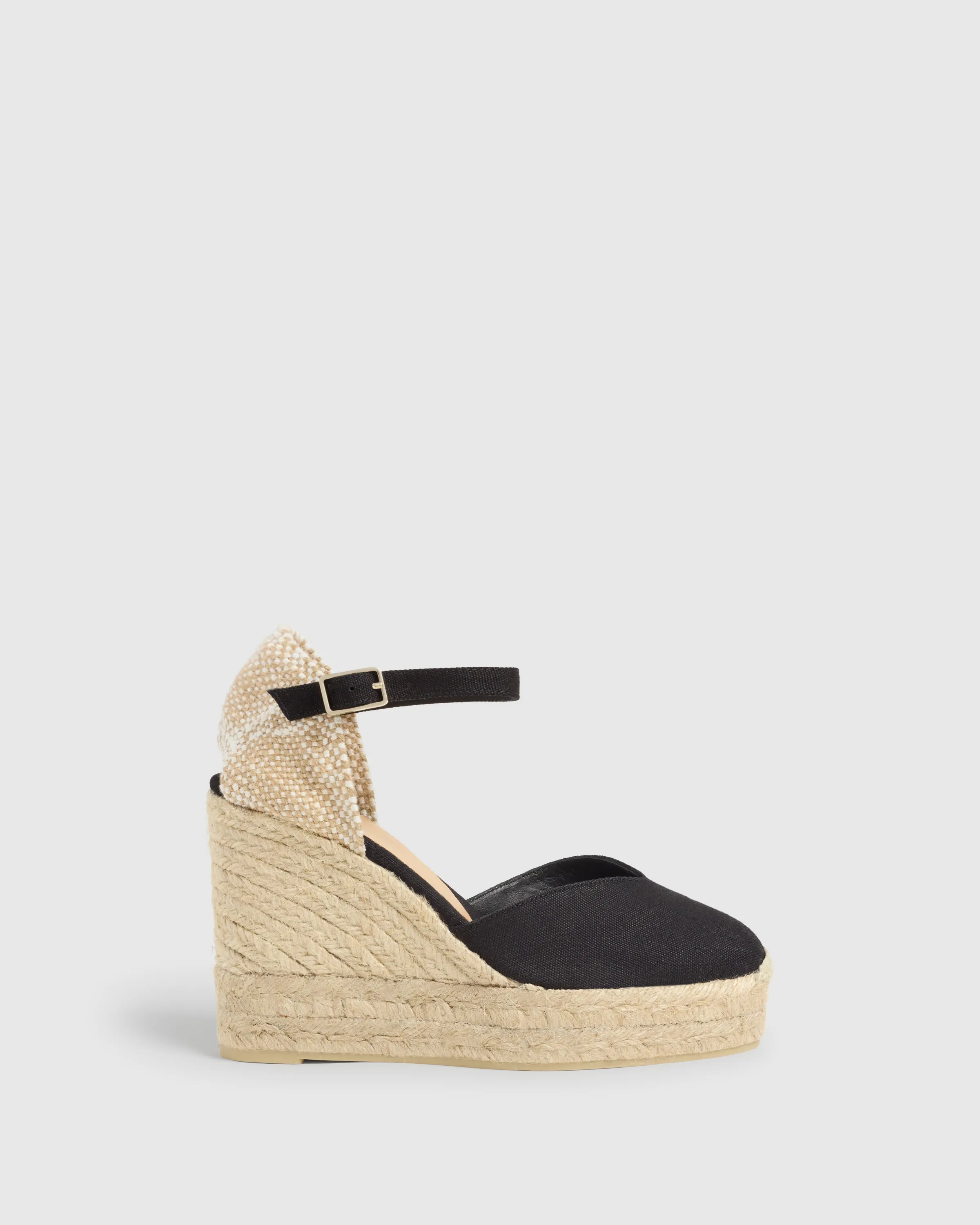 CHIARITA/8ED/001 sold by Castaner