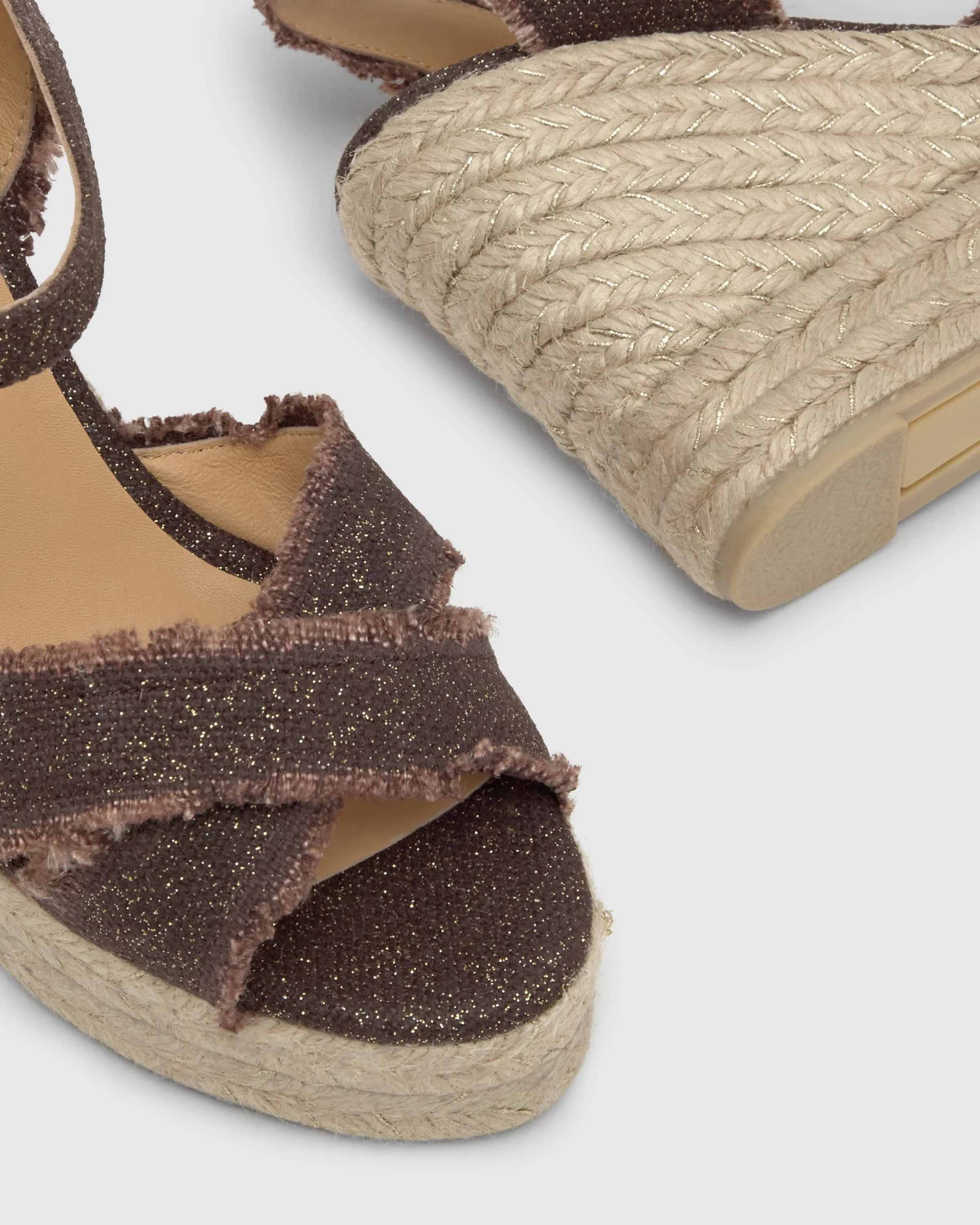 BROMELIA/8ED/032 sold by Castaner product image thumbnail 5