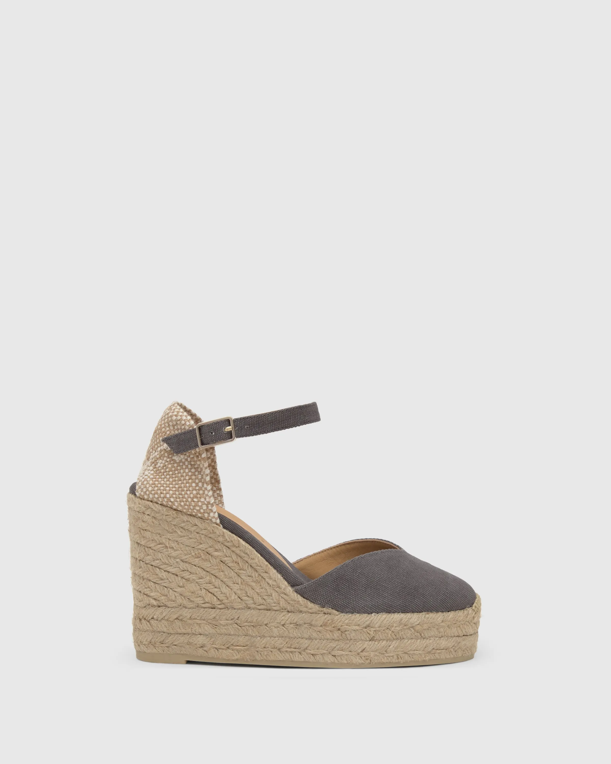 CHIARITA/8ED/002 sold by Castaner