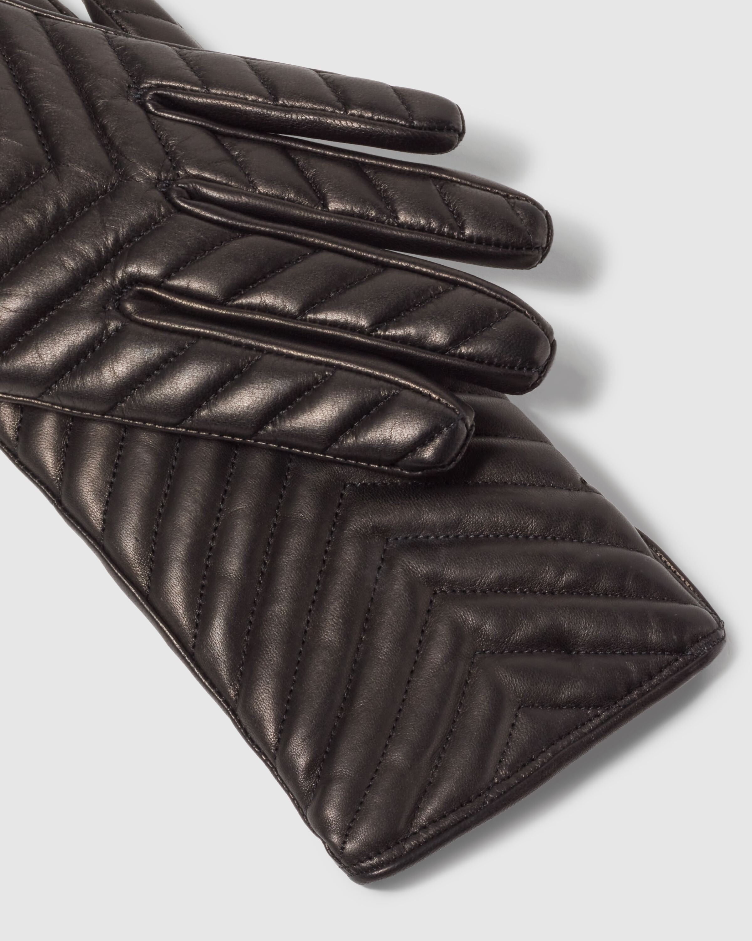 A. GUANTES ANETO sold by Castaner product image thumbnail 4