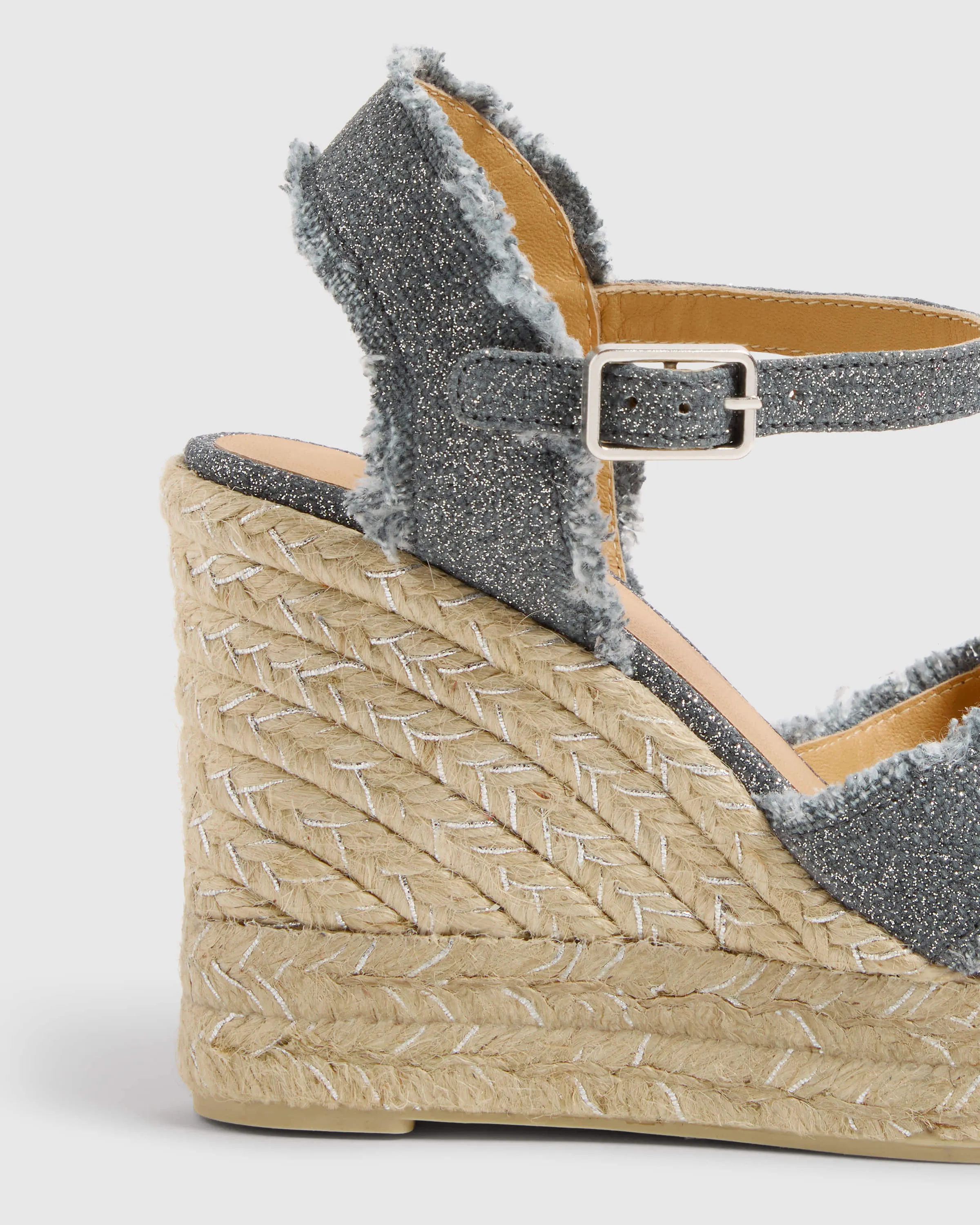 BROMELIA/8ED/032 sold by Castaner product image thumbnail 3