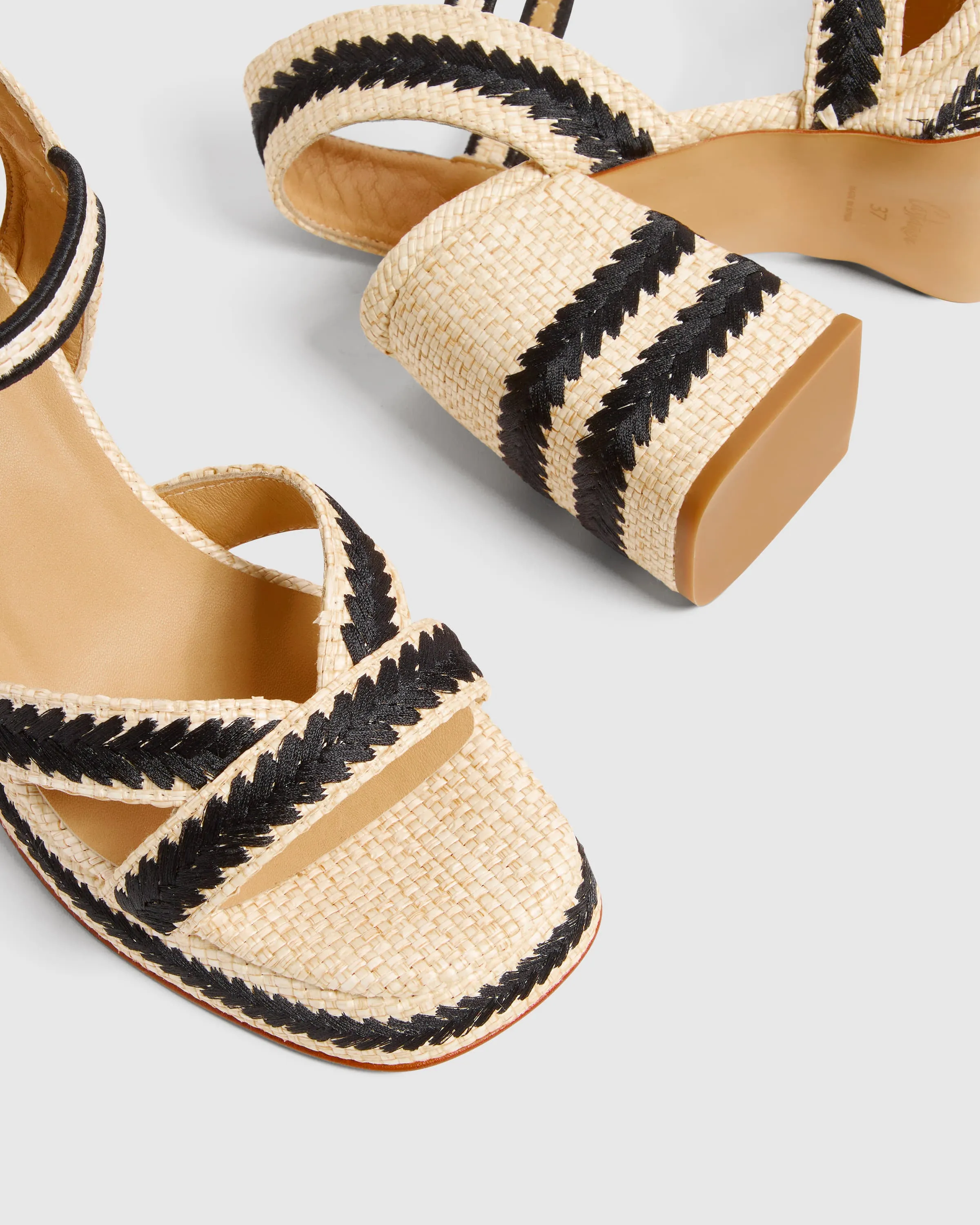 VEGA/201 sold by Castaner product image thumbnail 5