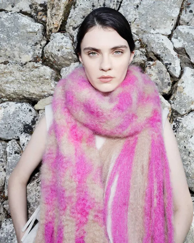 A. FOULARD MASELLA sold by Castaner