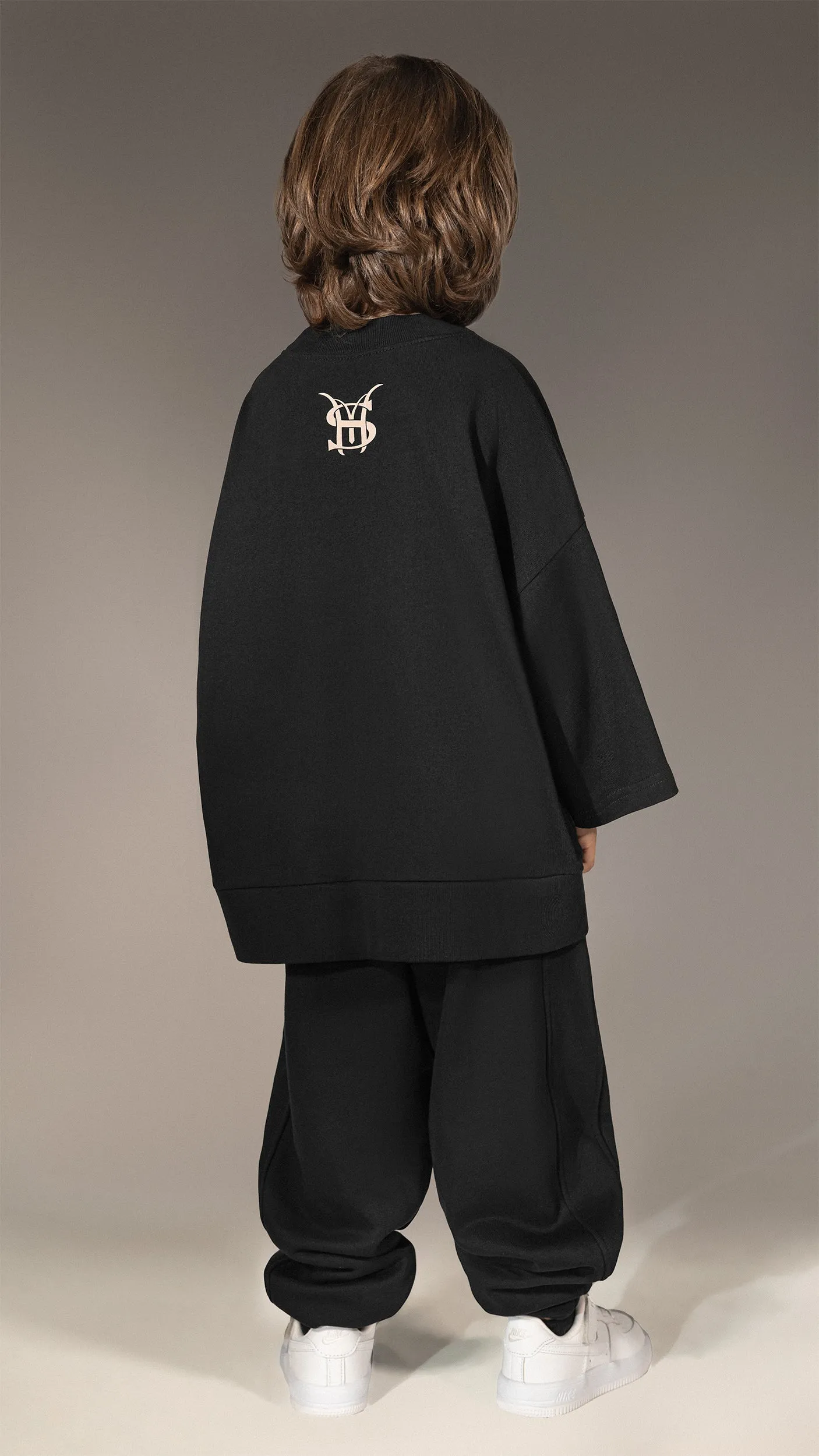 Oversized T-shirt "Made by Society" - T35639 sold by Made by Society product image thumbnail 4