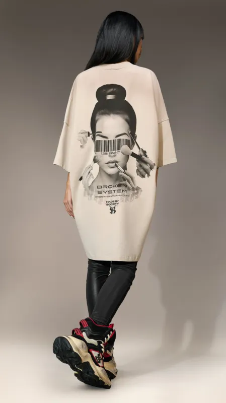 Oversized T-Shirt „Broken System” - T25406 sold by Made by Society