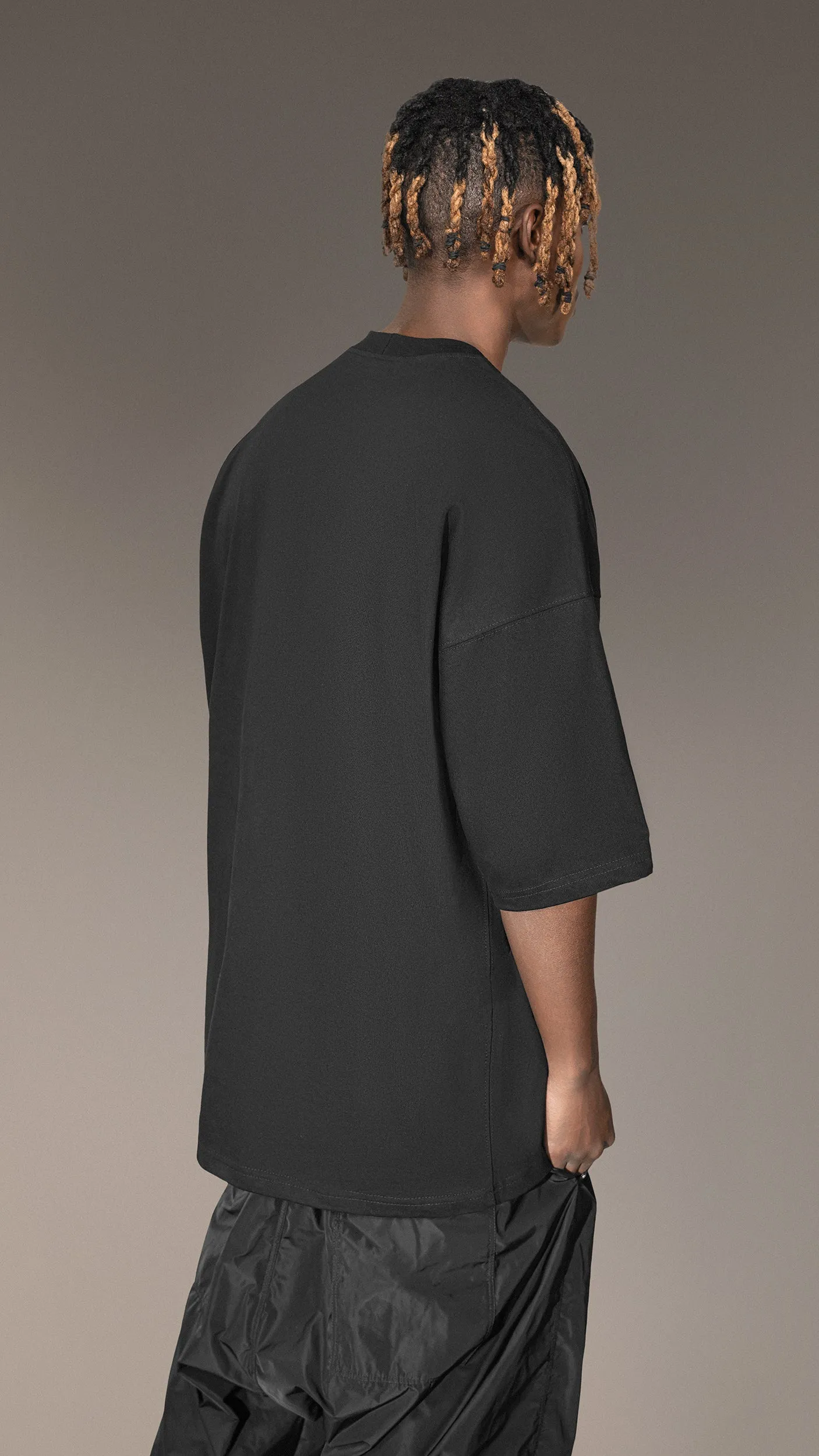 Oversized T-Shirt "MADE BY SOCIETY" - T15771 sold by Made by Society product image thumbnail 4