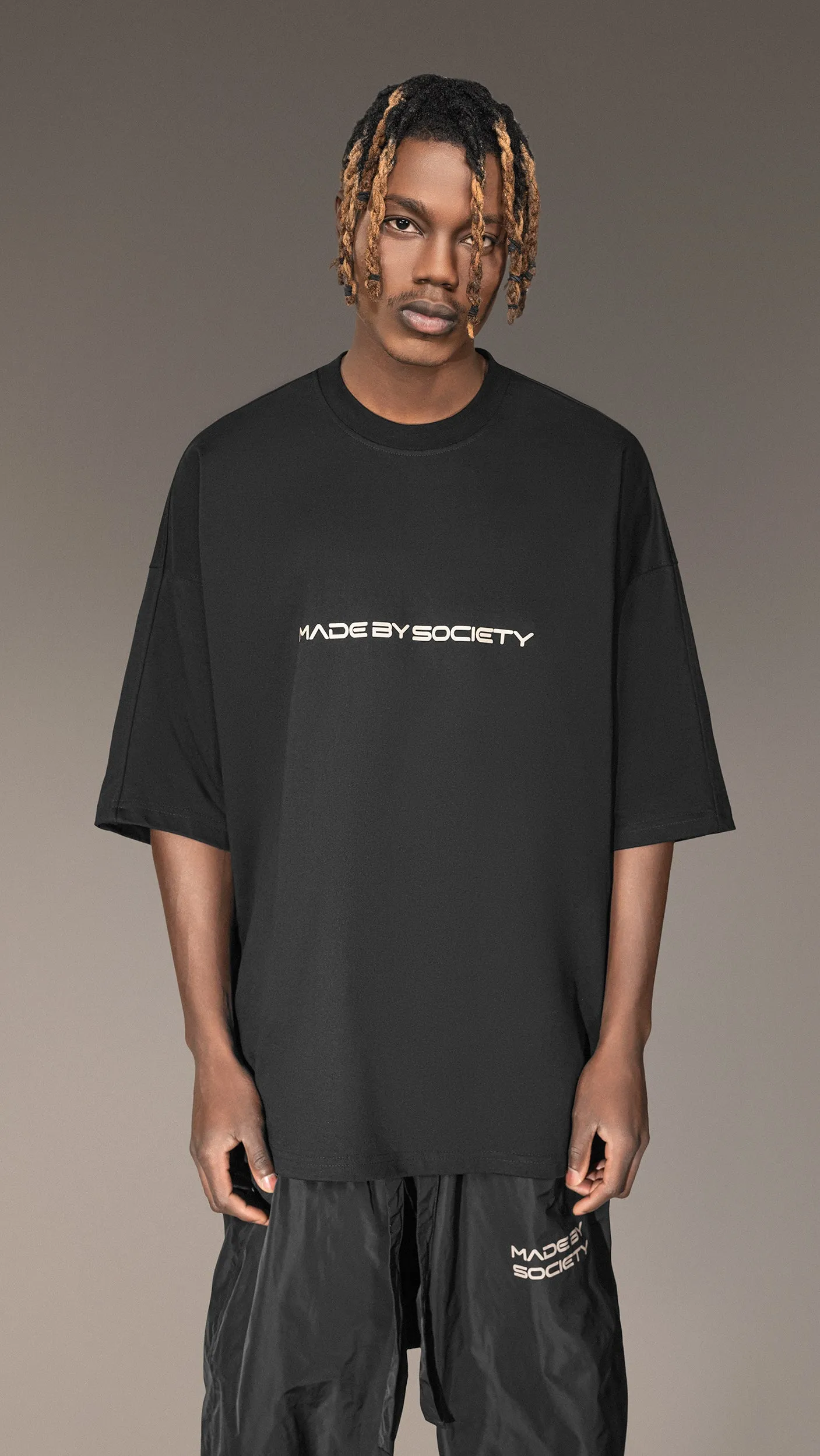 Oversized T-Shirt "MADE BY SOCIETY" - T15771 sold by Made by Society