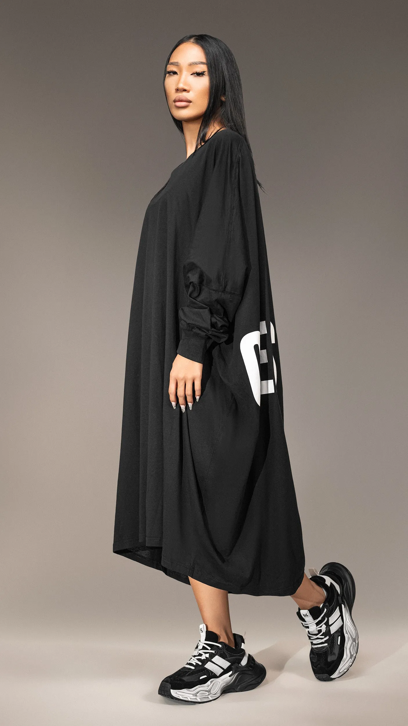 Oversize T-Shirt "C'est la vie" - T25529 sold by Made by Society product image thumbnail 3