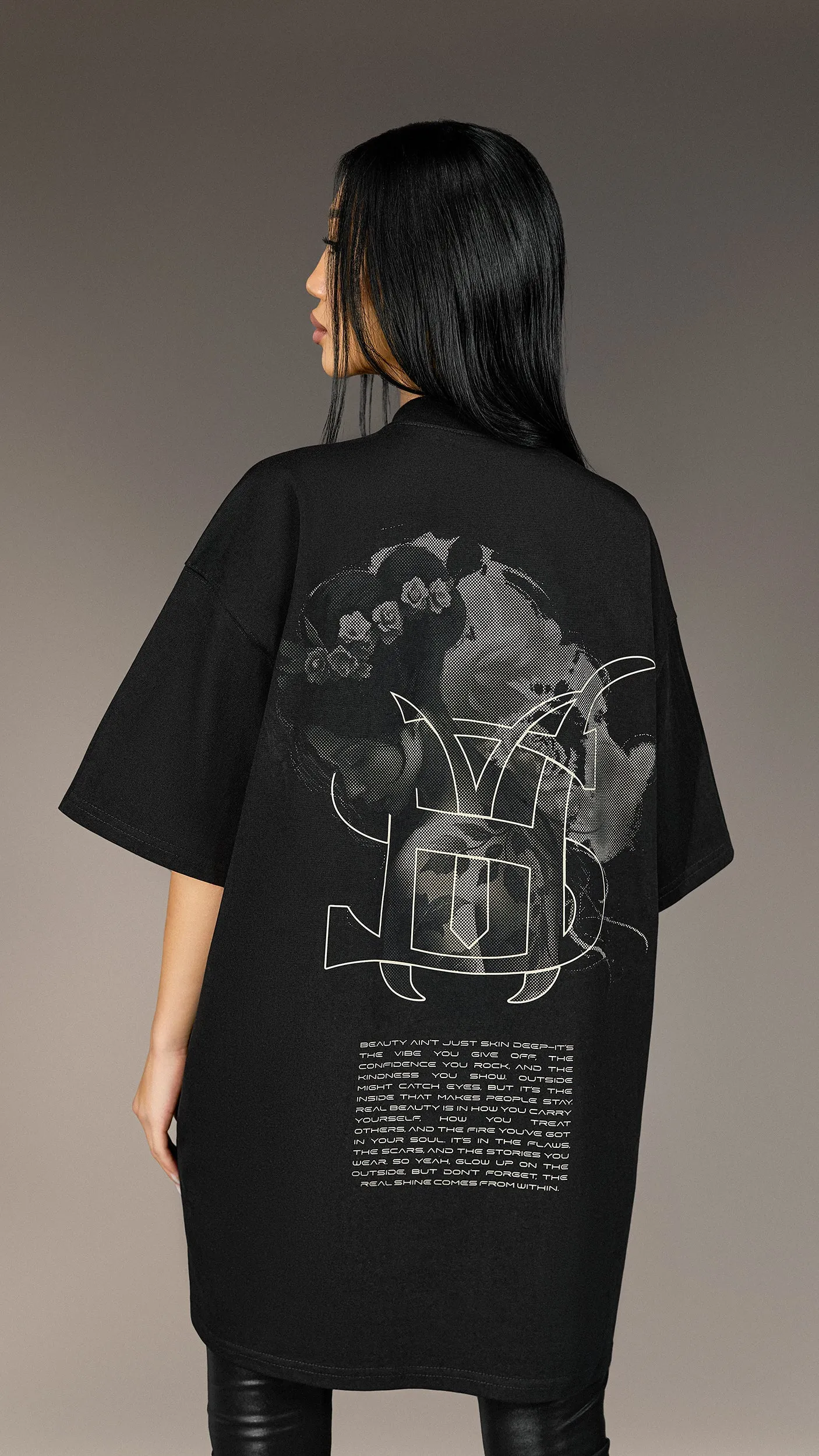 Oversized T-shirt "Made By Society" - T25881 sold by Made by Society product image thumbnail 3