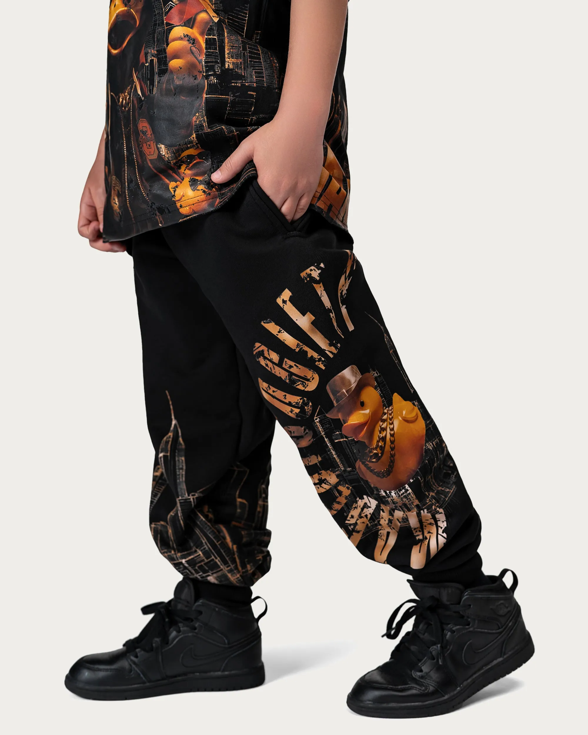 Loose Jogger Pants - P35205 sold by Made by Society