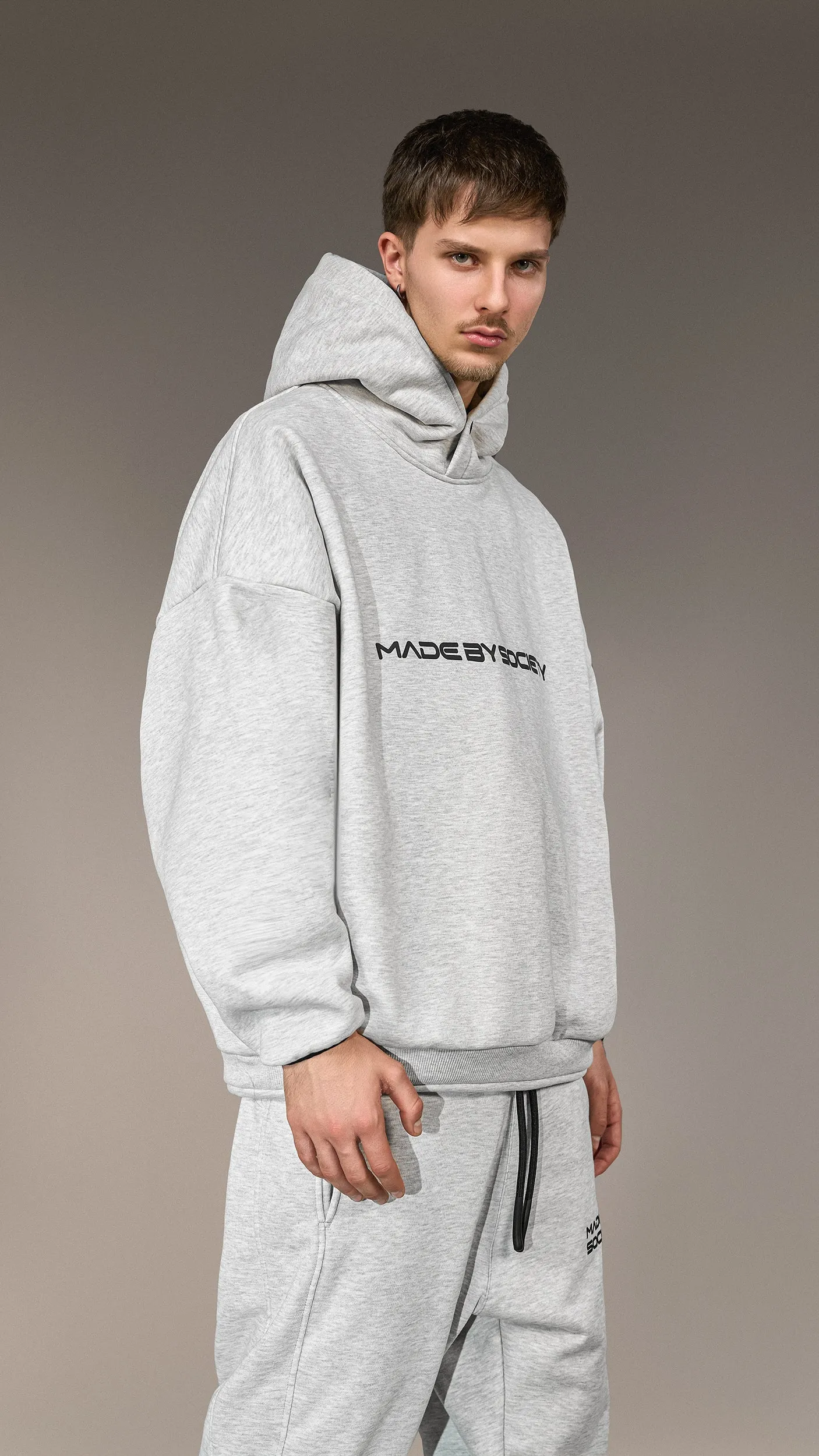 Oversized Hoodie „Made by Society” - H15831 sold by Made by Society product image thumbnail 3