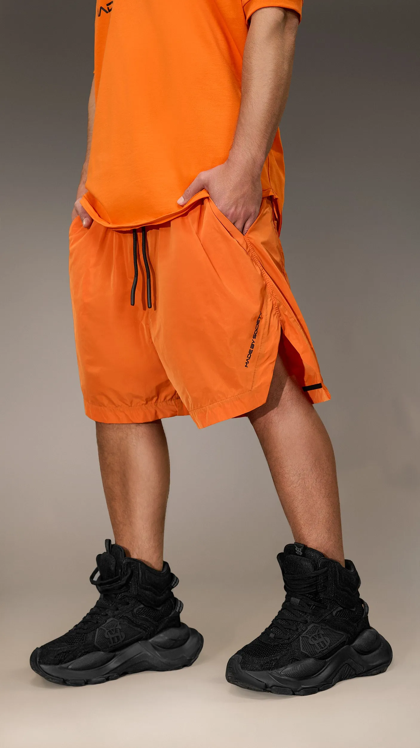 Bermuda Shorts Made by Society – B16149 sold by Made by Society