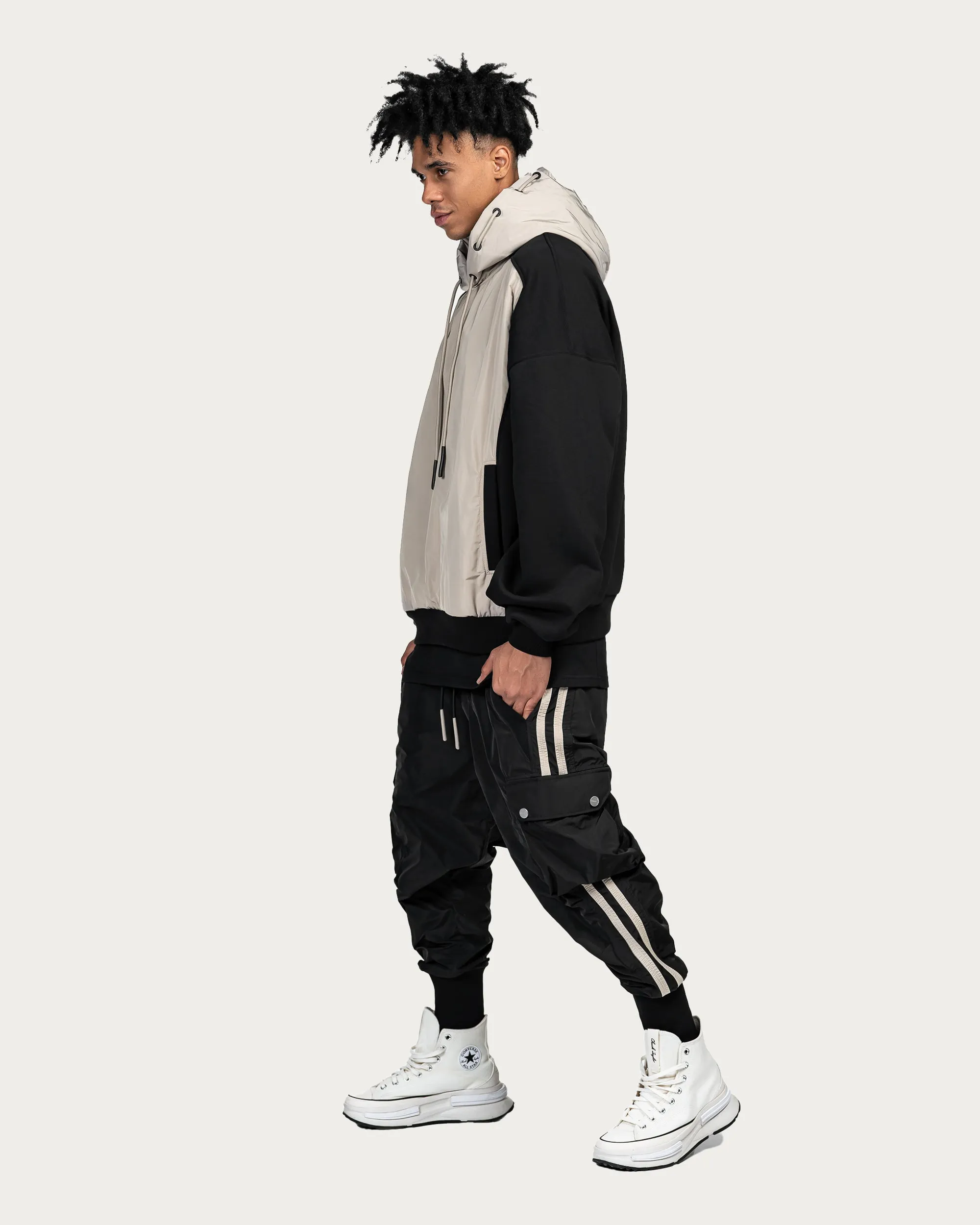 Vertical lines cargo pants - P14909 sold by Made by Society product image thumbnail 4