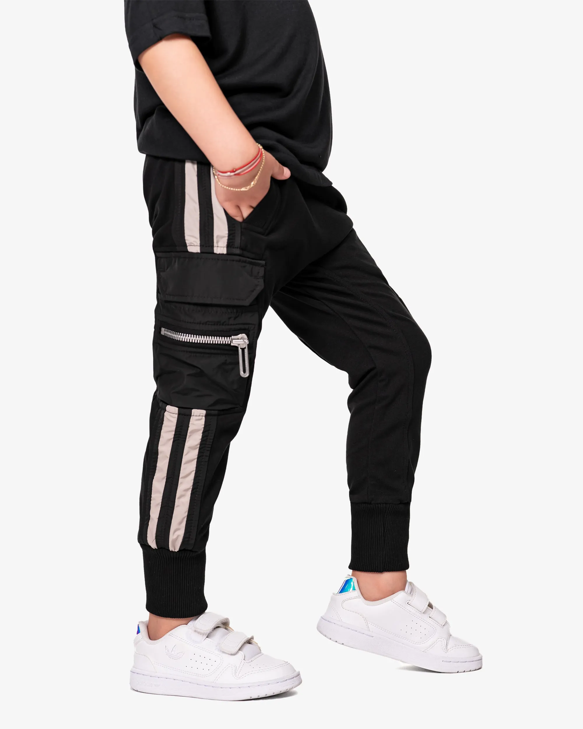 Vertical lines cargo pants - P33545 sold by Made by Society