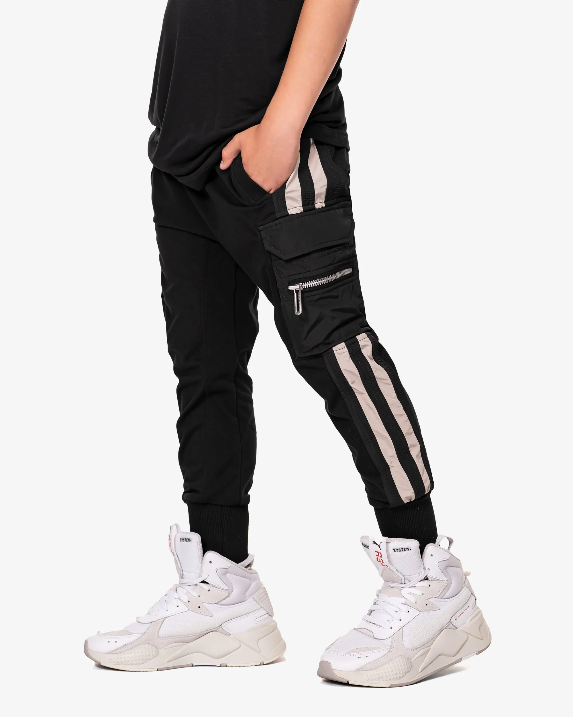 Vertical lines cargo pants - P33545 sold by Made by Society product image thumbnail 5