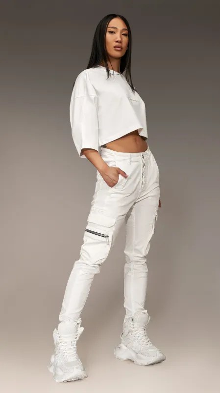 Pantaloni denim - P24283 sold by Made by Society