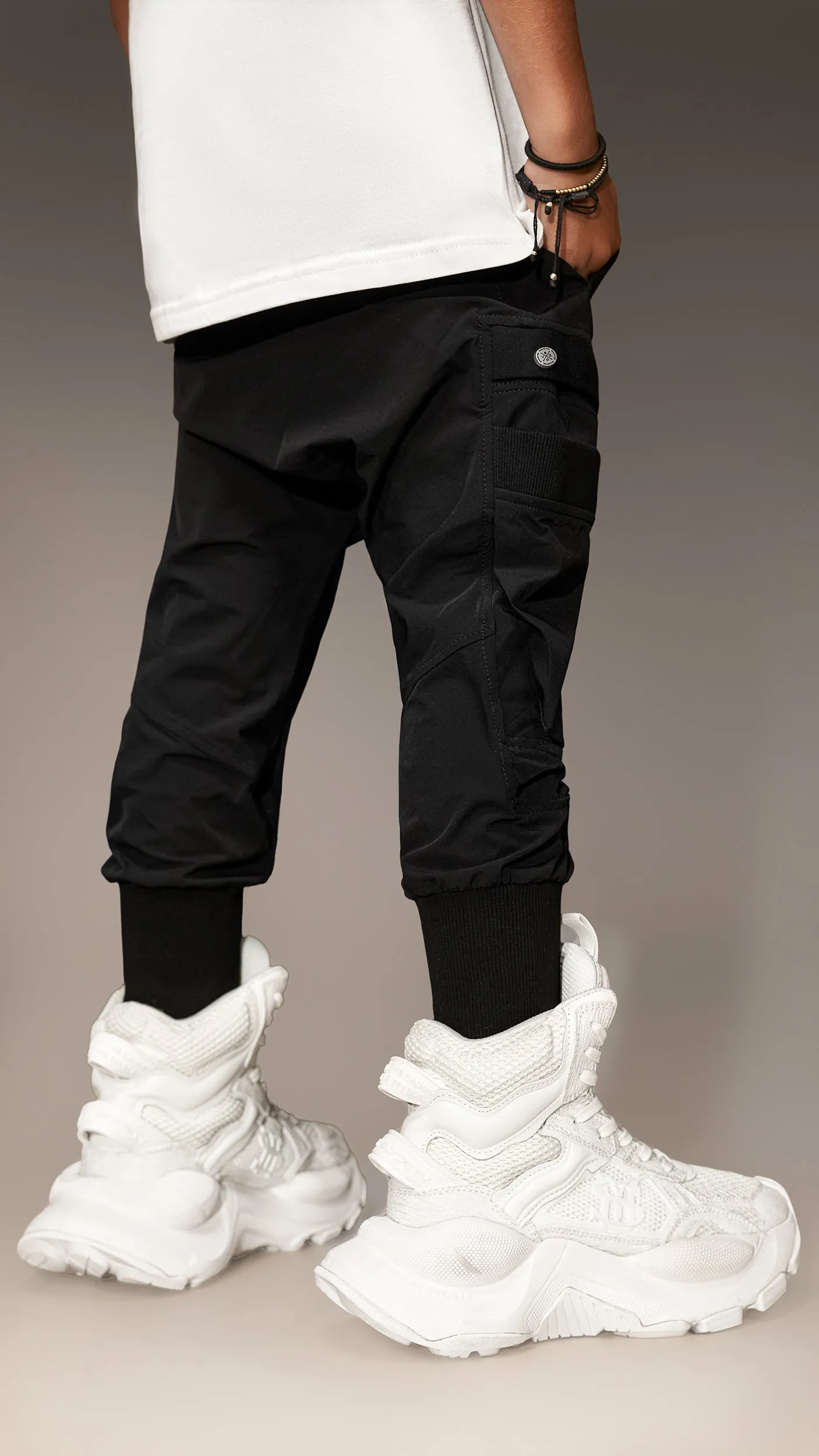 Pantaloni cargo - P32719 sold by Made by Society product image thumbnail 2