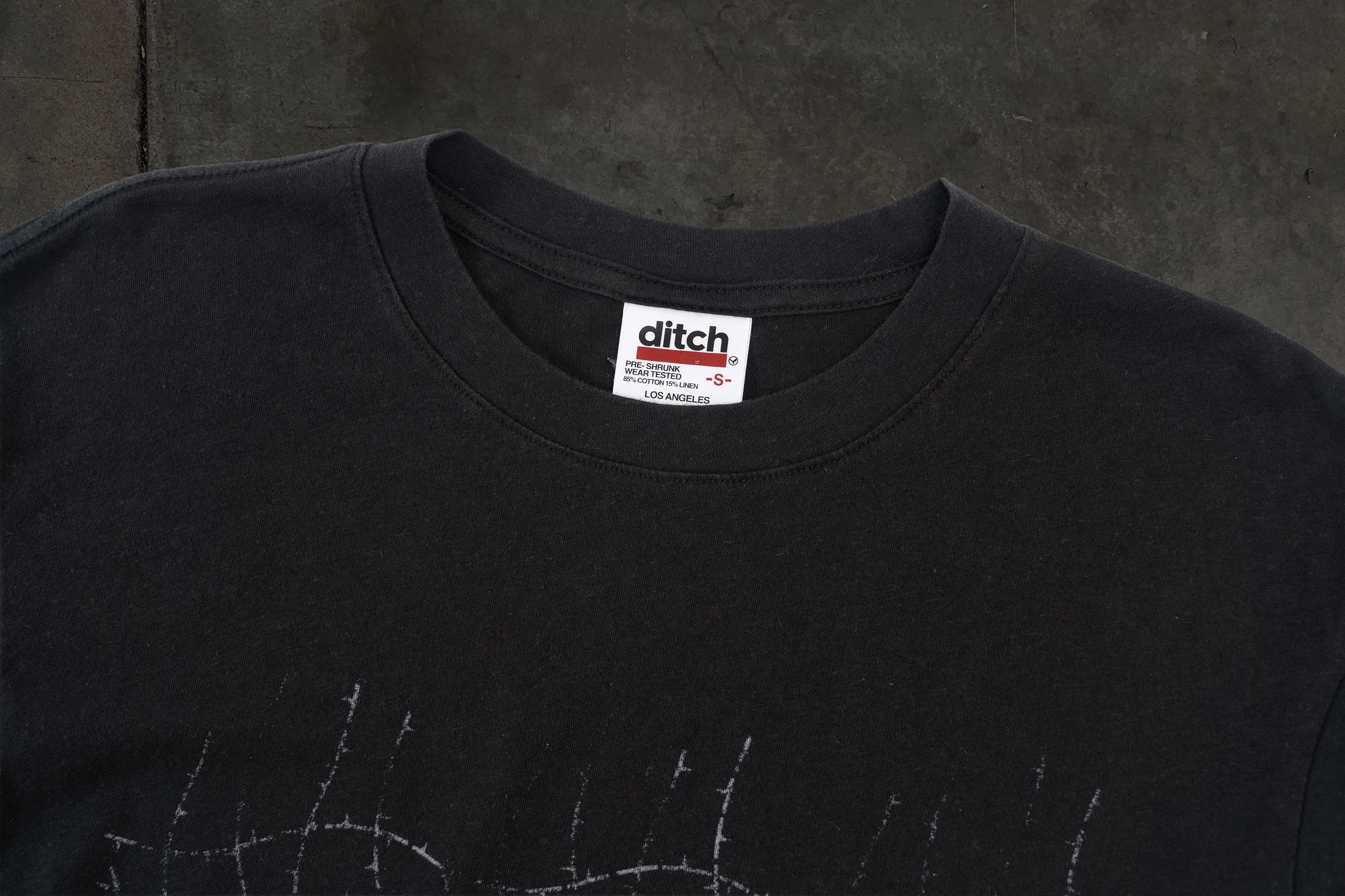 GRID TEE (COAL) sold by Ditch product image thumbnail 3