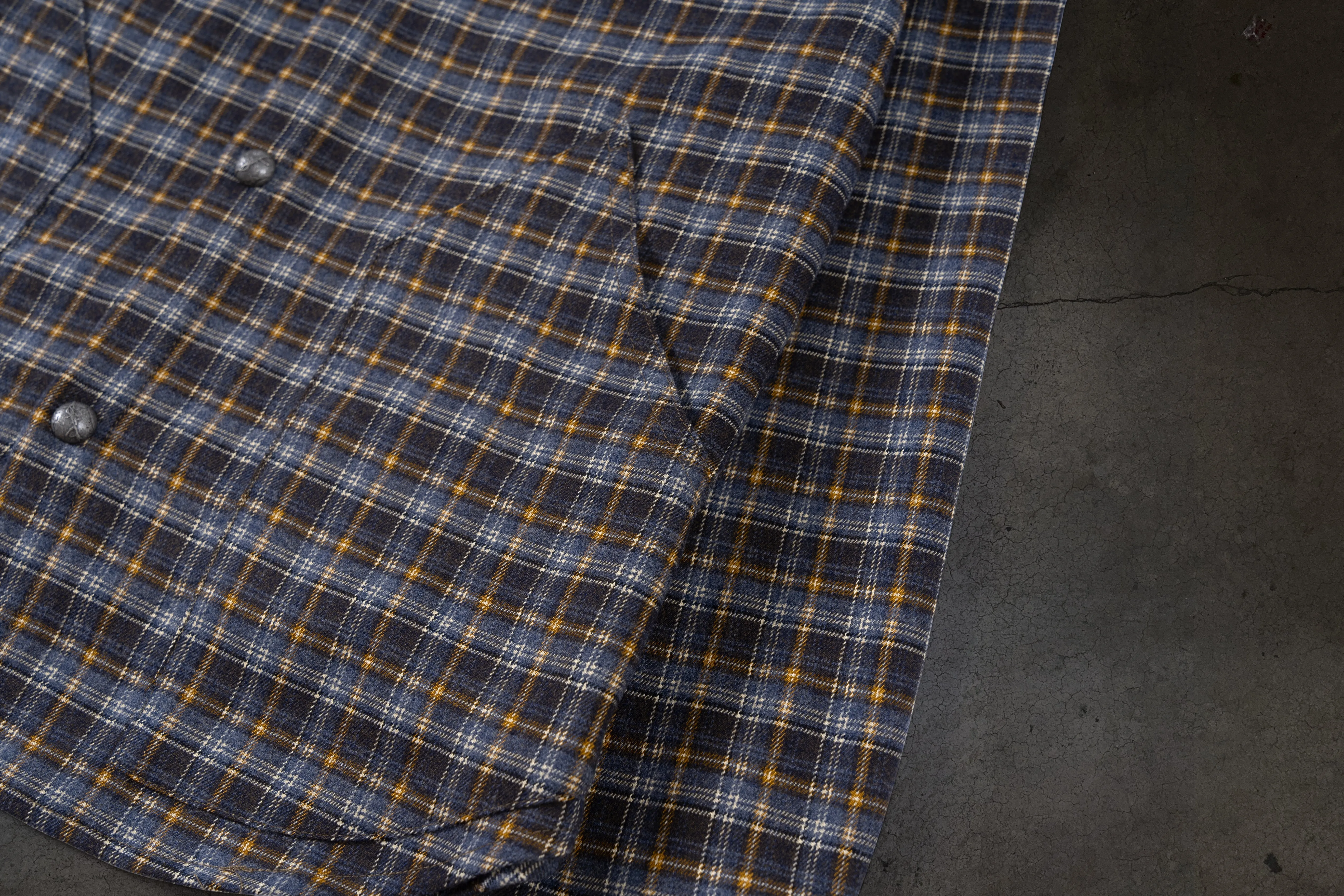 LEATHER FLANNEL (BROWN) sold by Ditch product image thumbnail 4