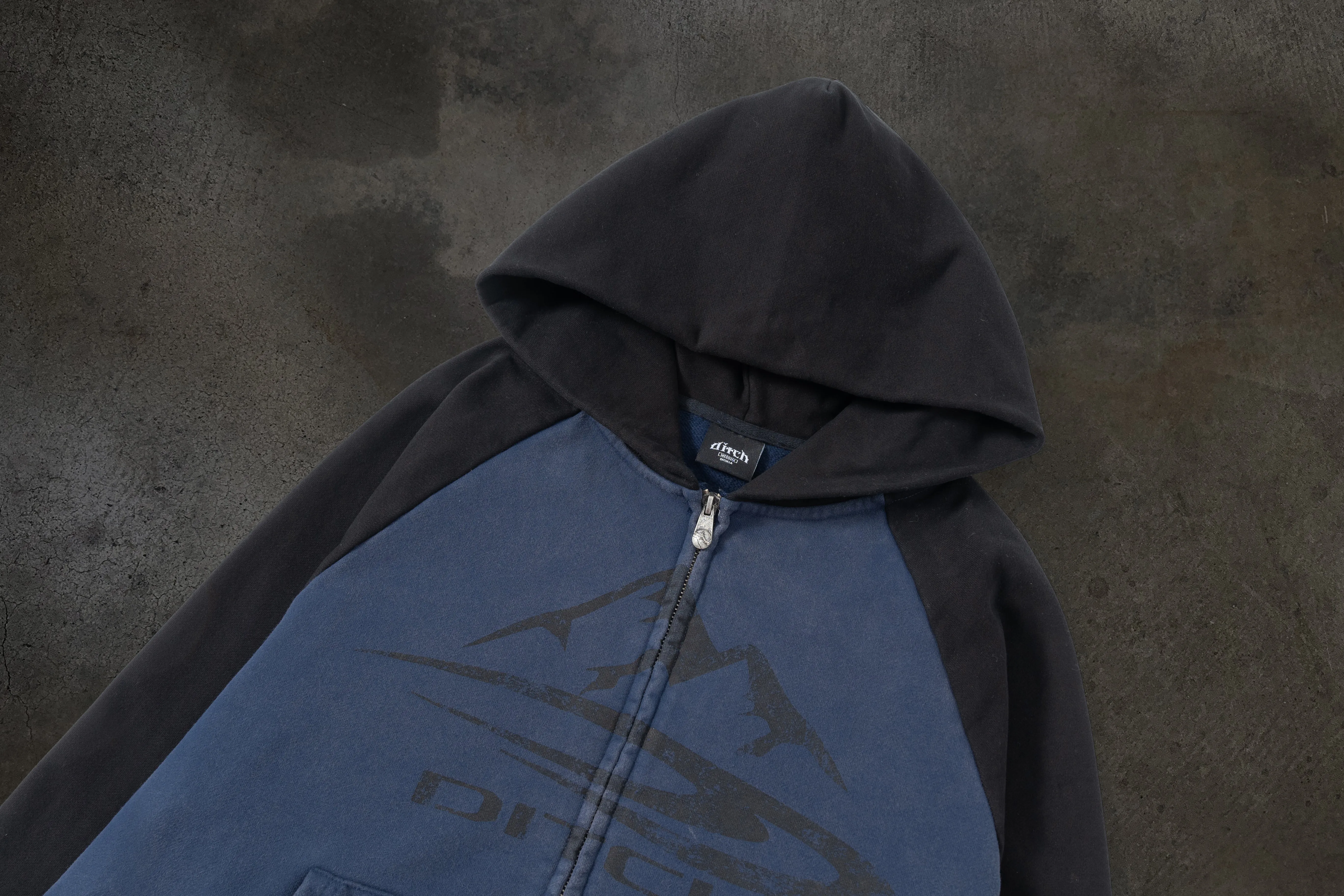 SUMMIT ZIPUP (BLEU) sold by Ditch product image thumbnail 3