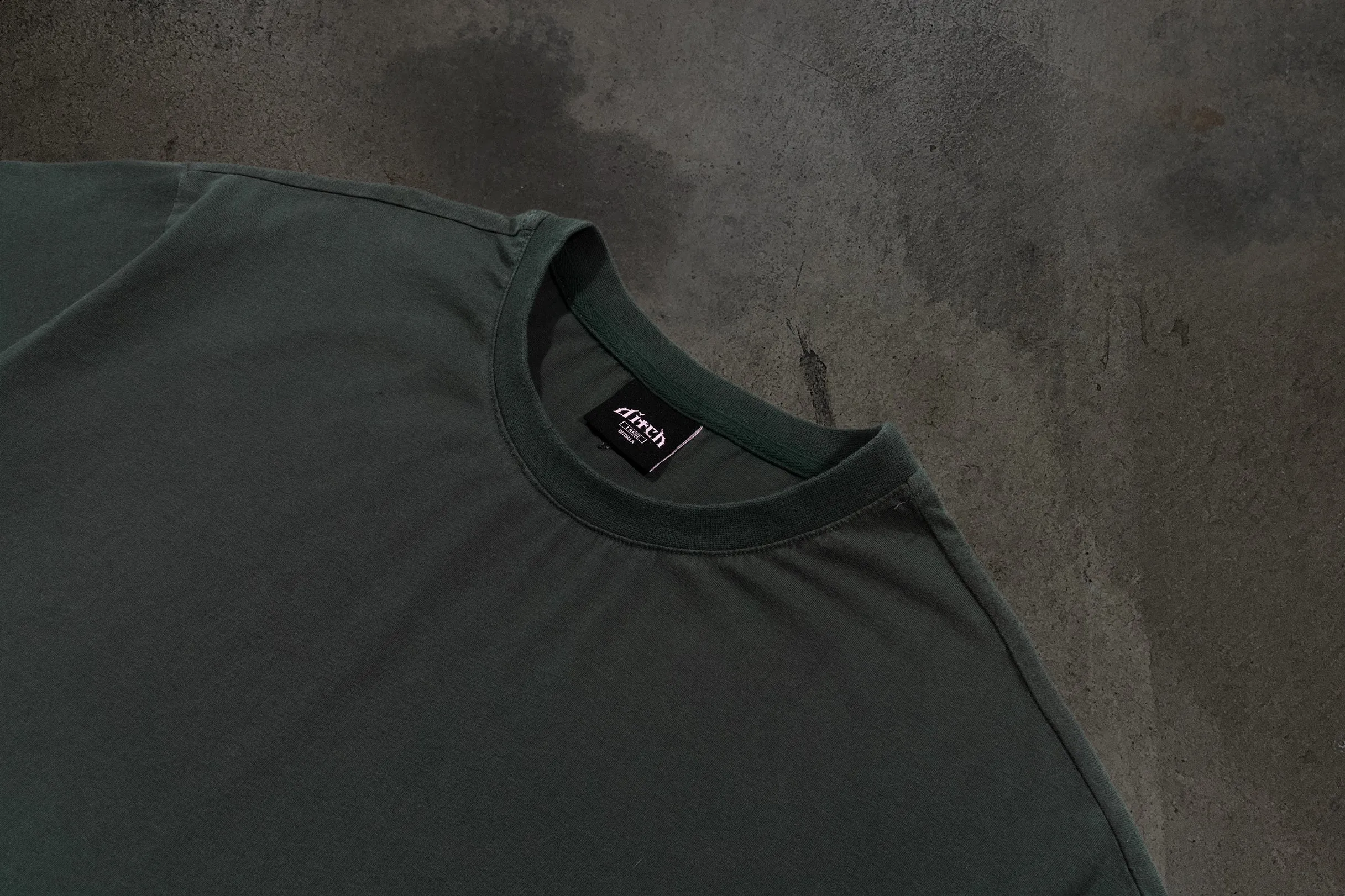 CROPPED BLANK TEE (FOREST) sold by Ditch product image thumbnail 3