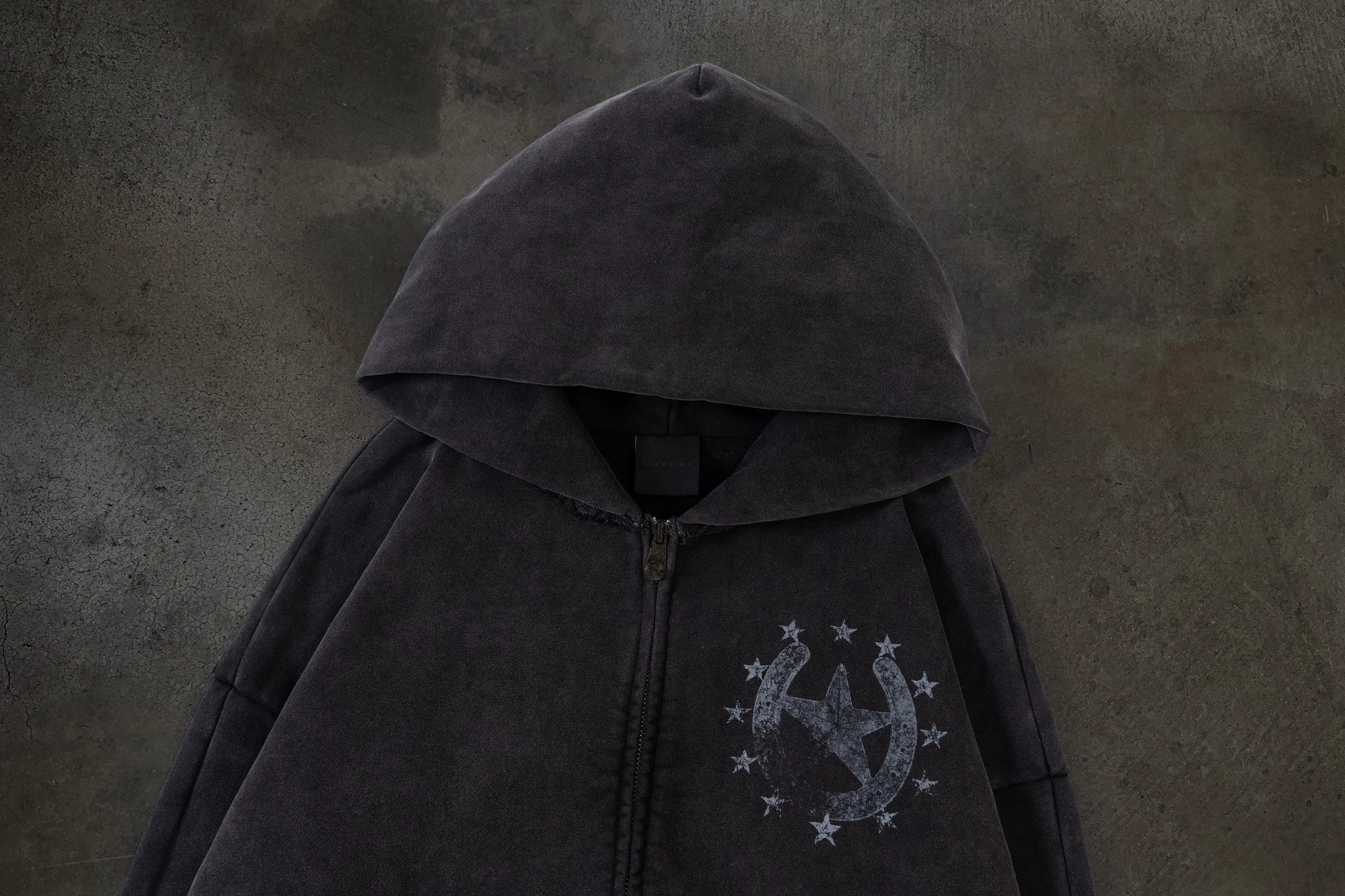 HORSESHOE ZIPUP (COAL) sold by Ditch product image thumbnail 3