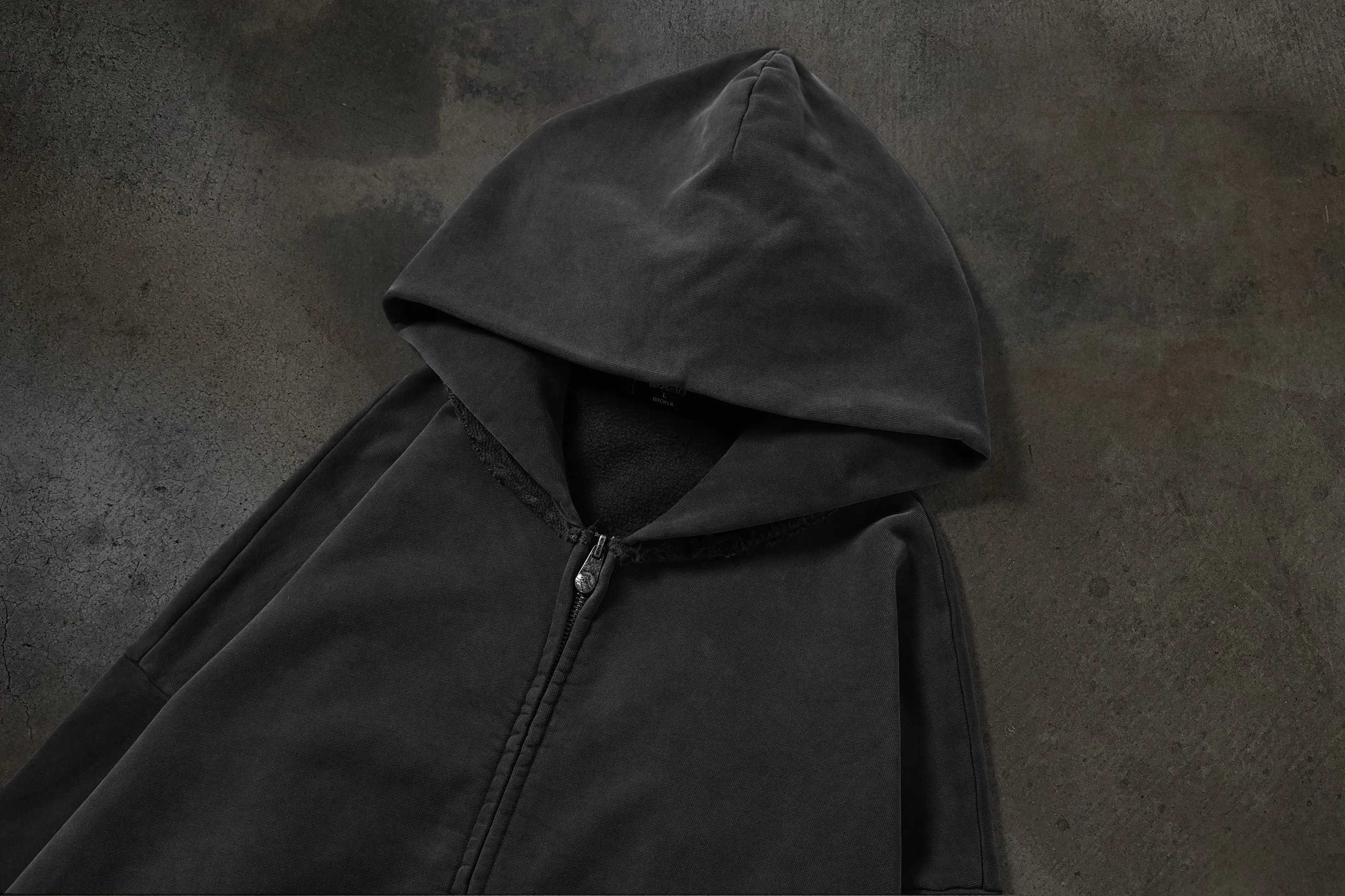 BLANK ZIPUP (COAL) sold by Ditch product image thumbnail 4