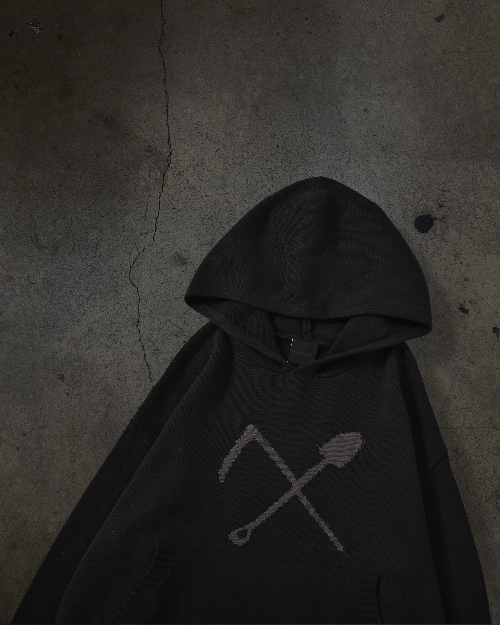 GRAVE DIGGING KNIT HOODIE (NOIR) sold by Ditch product image thumbnail 3