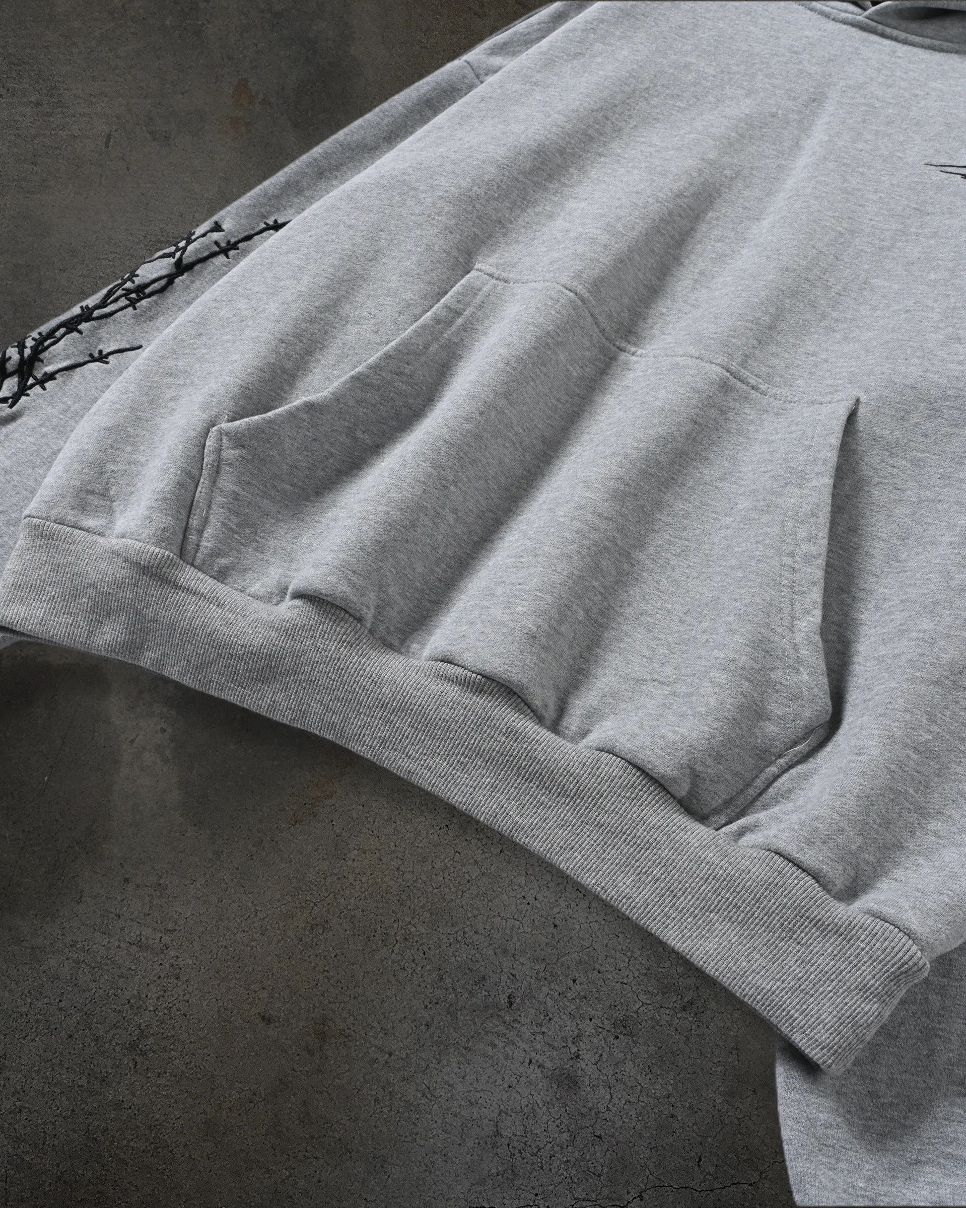 ATHLETIC BARBED PULLOVER (HEATHER GREY) sold by Ditch product image thumbnail 3
