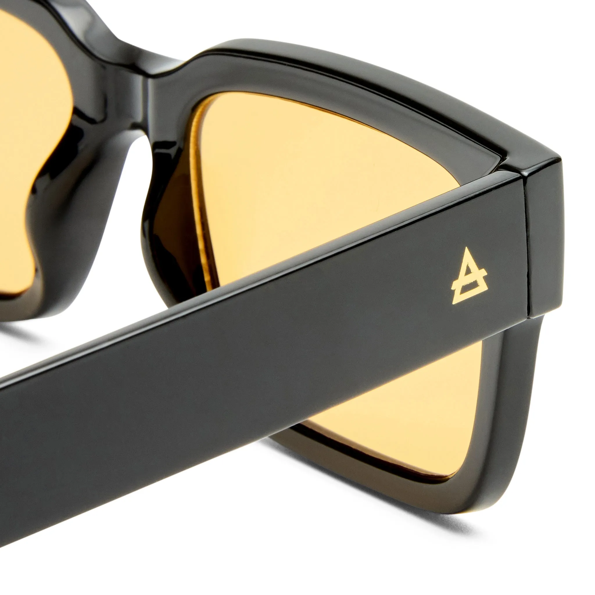 Castor - Black Amber Tint sold by Aire product image thumbnail 4