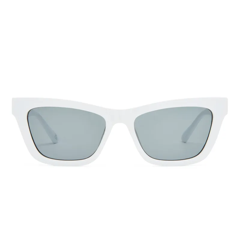 Amplitude - White made by Aire