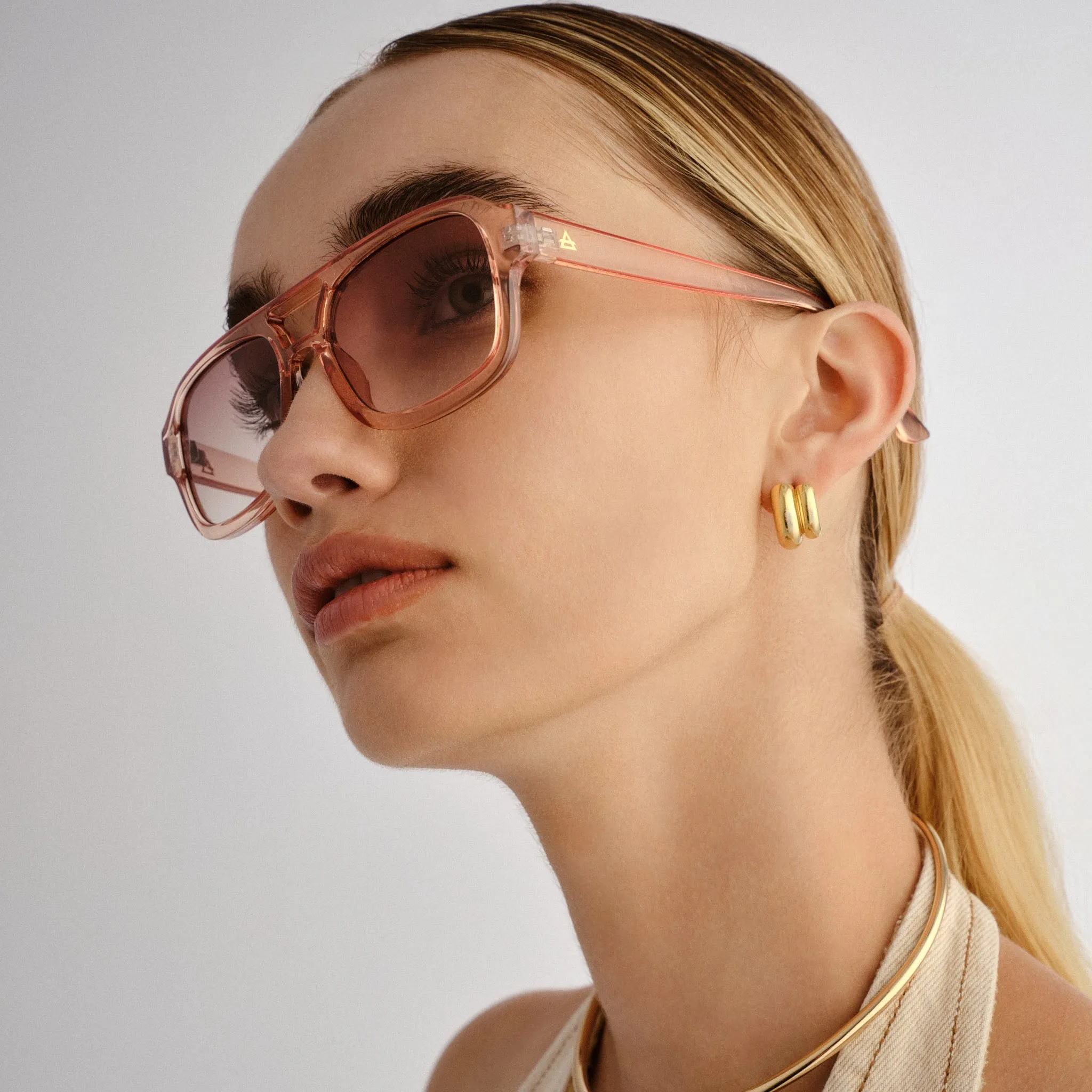 Aquarius - Antique Rose sold by Aire product image thumbnail 5