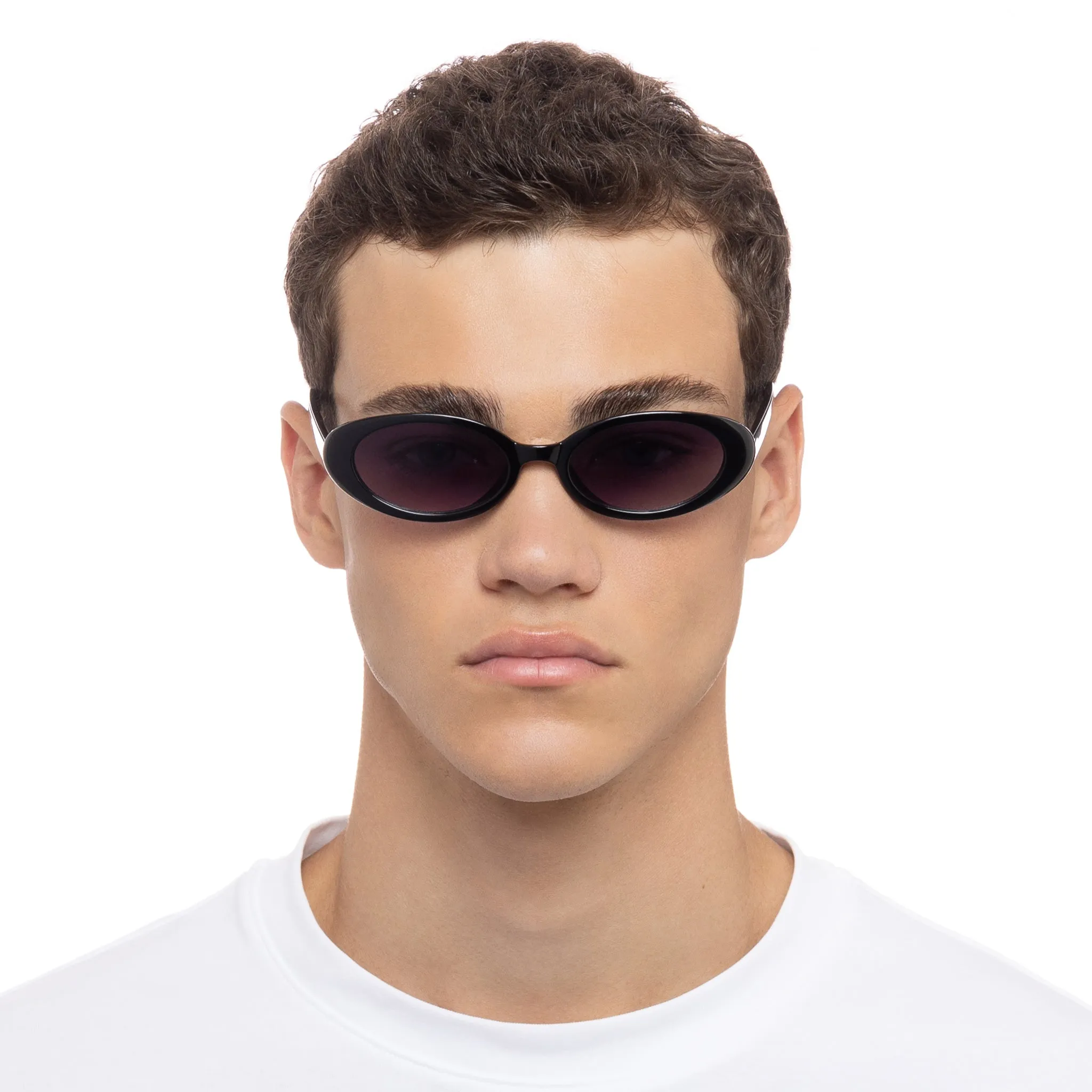 Fornax - Black sold by Aire product image thumbnail 5