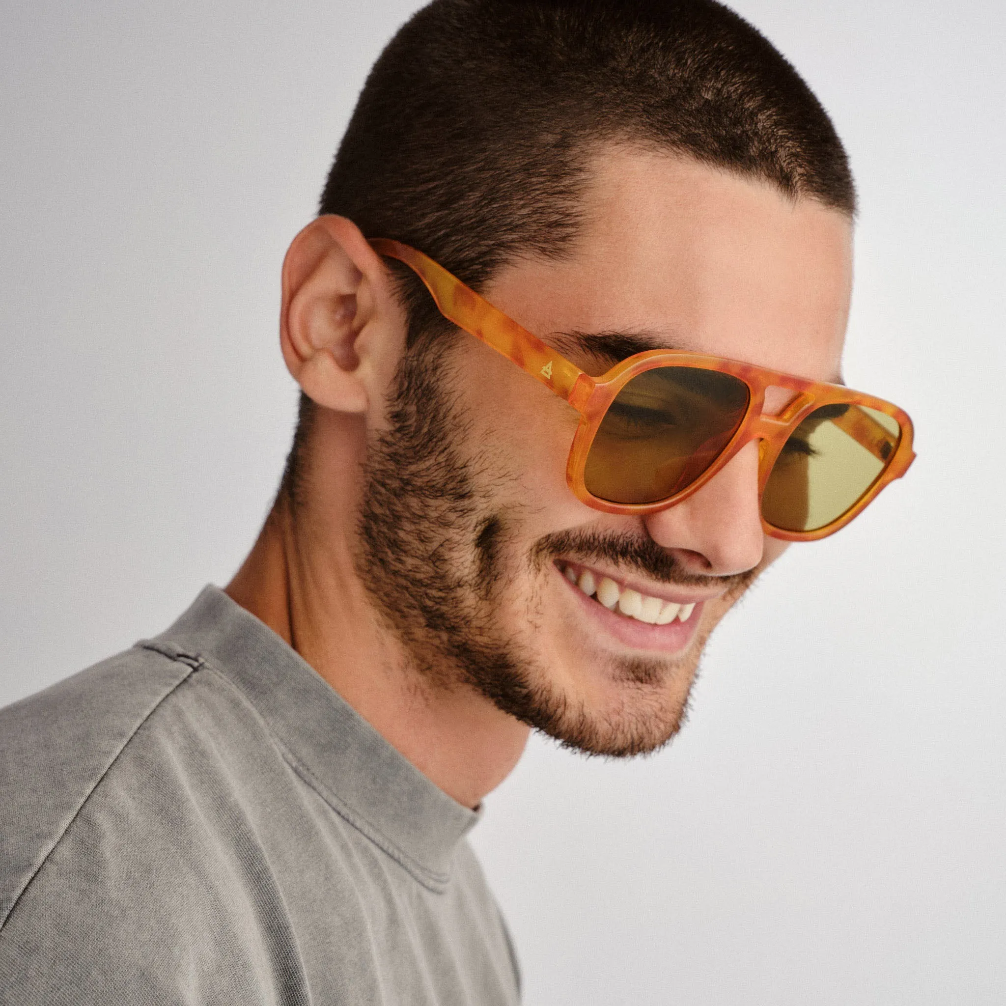 Whirlpool - Vintage Tort Sage Tint sold by Aire product image thumbnail 5