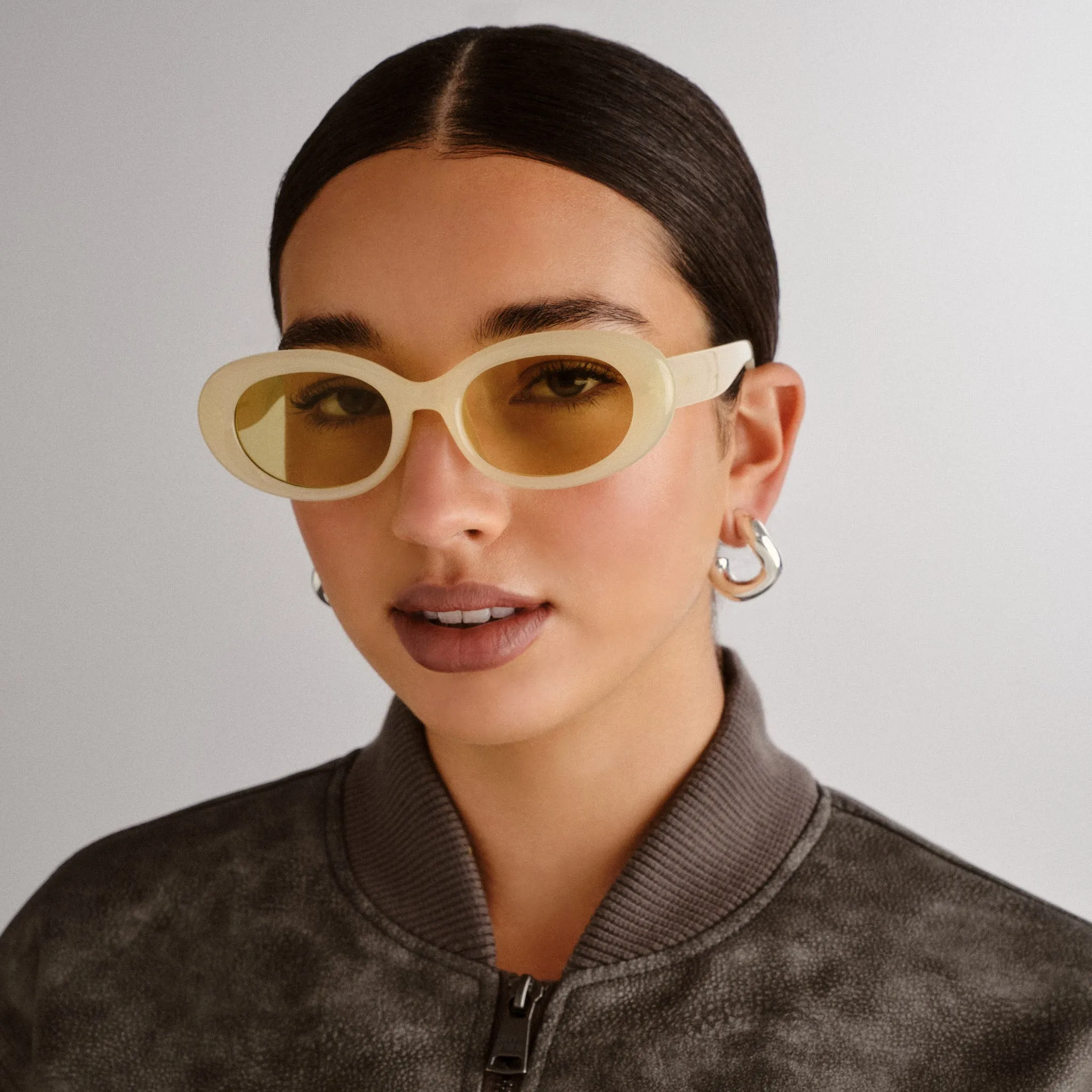 Epsilon - Chalk sold by Aire product image thumbnail 2