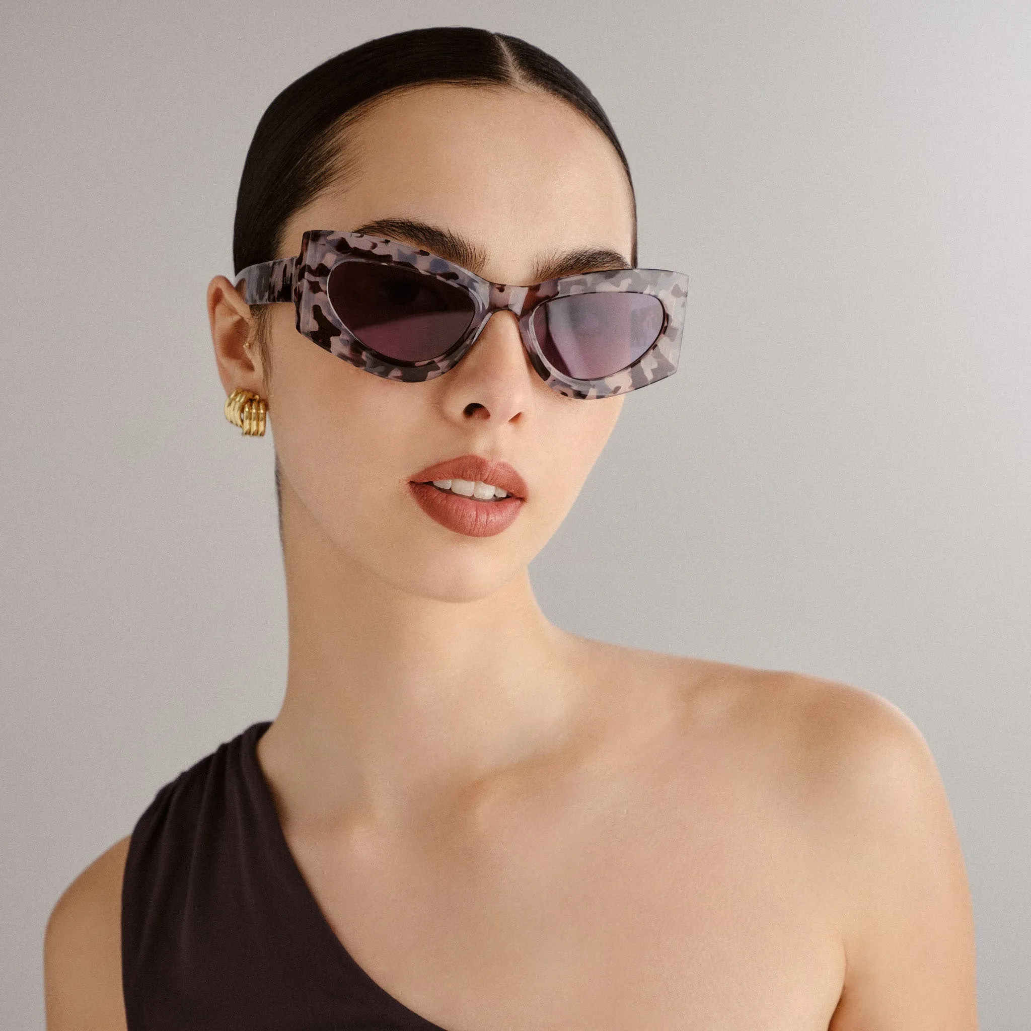 Electra - Charcoal Tort sold by Aire product image thumbnail 2