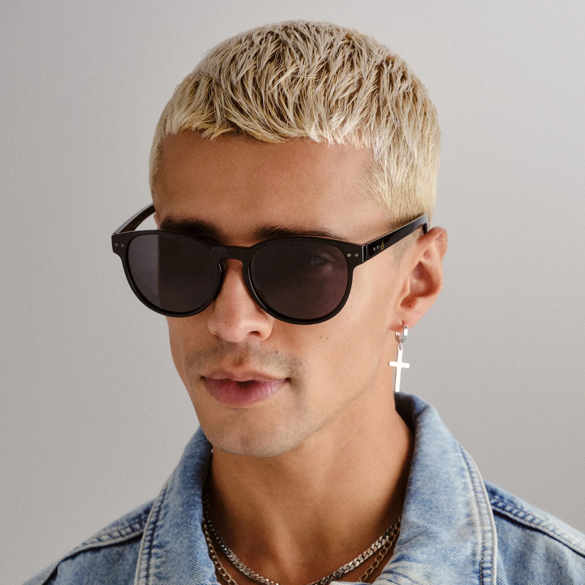 Karma - Black Polarized sold by Aire product image thumbnail 2