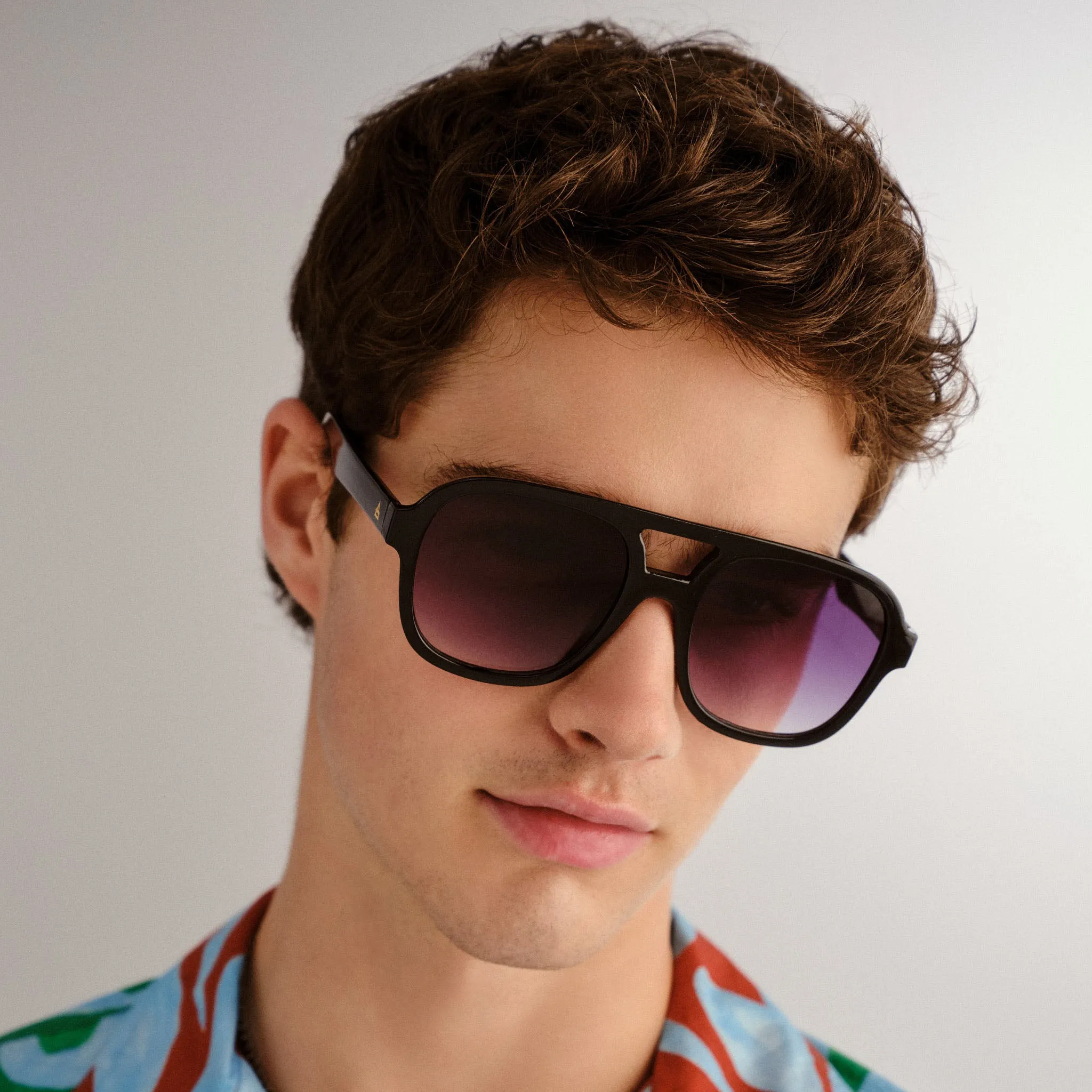 Whirlpool - Black Smoke Grad sold by Aire product image thumbnail 2